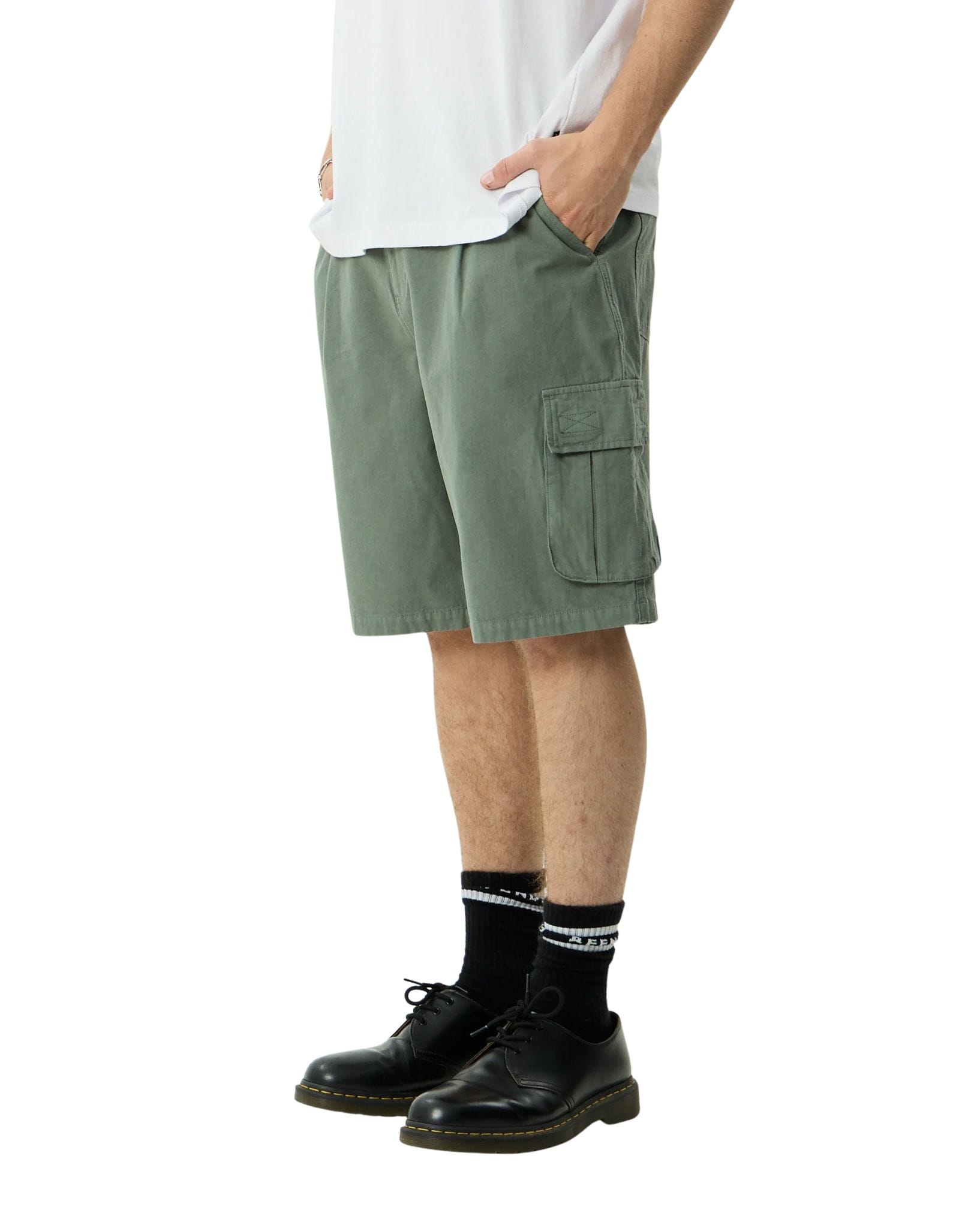 Afends Summit - Pleated Cargo Short 22"