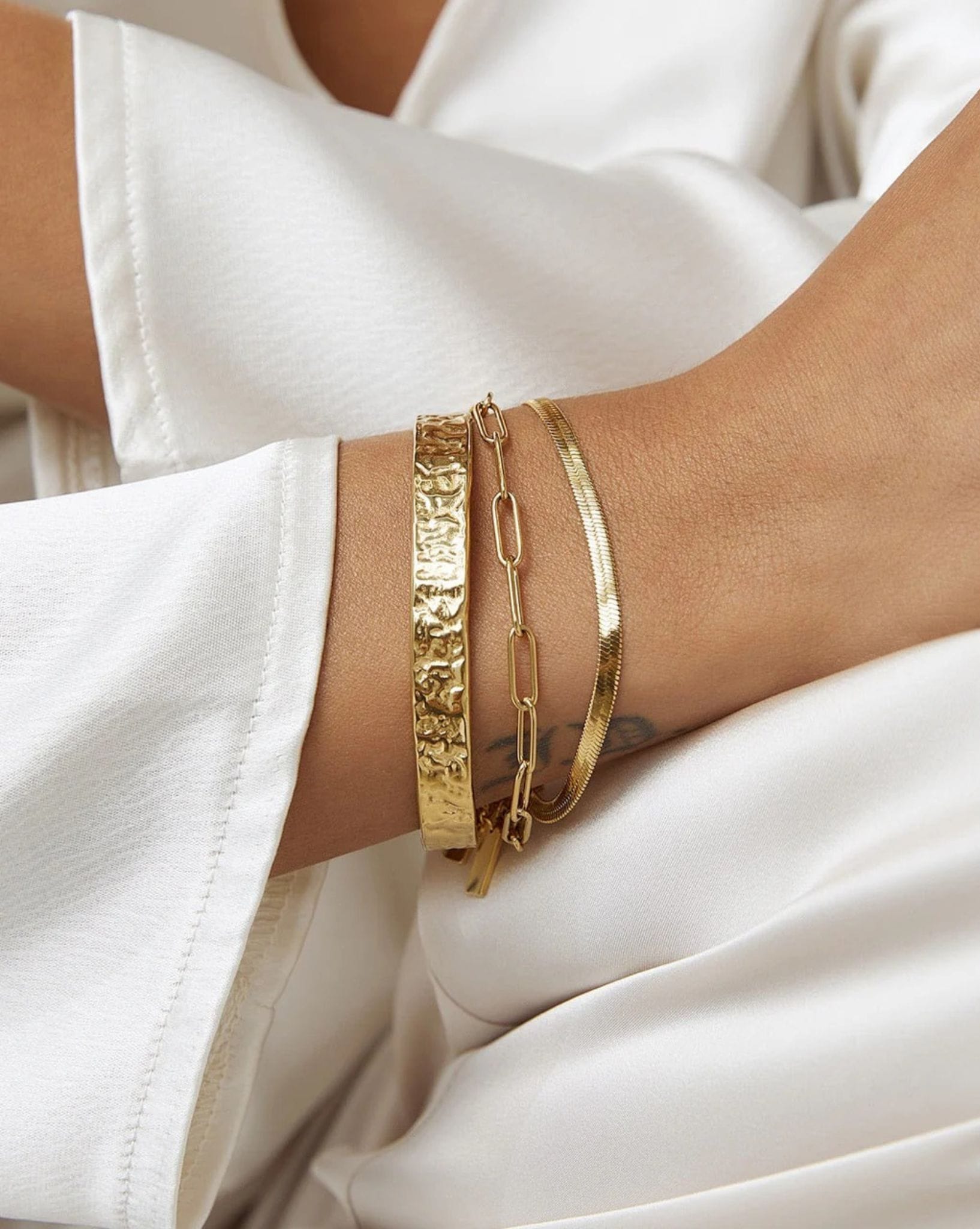 Arms Of Eve Sylvia Gold Snake Chain Bracelet