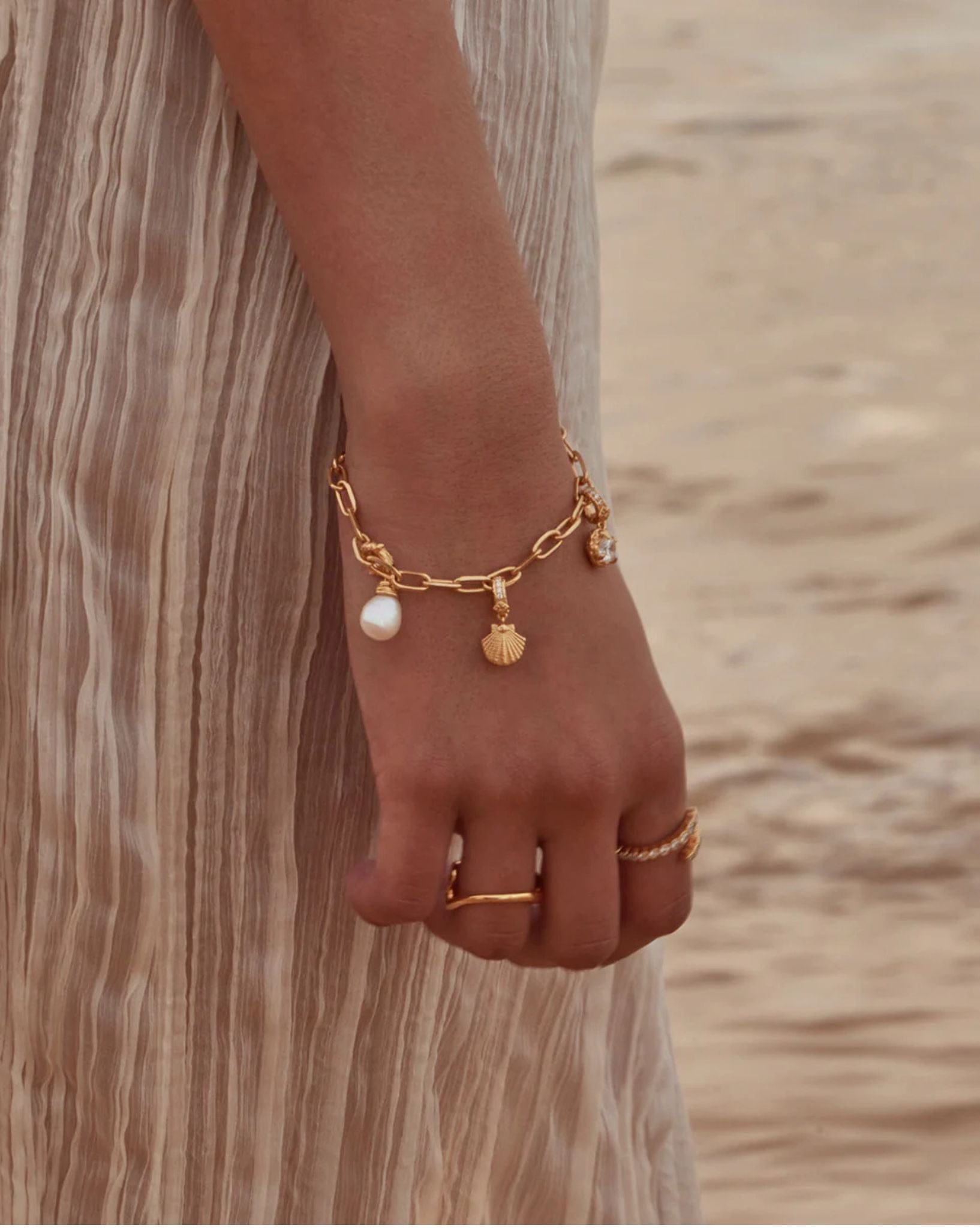 By Charlotte 18k Gold Vermeil-Endless Tides Ring