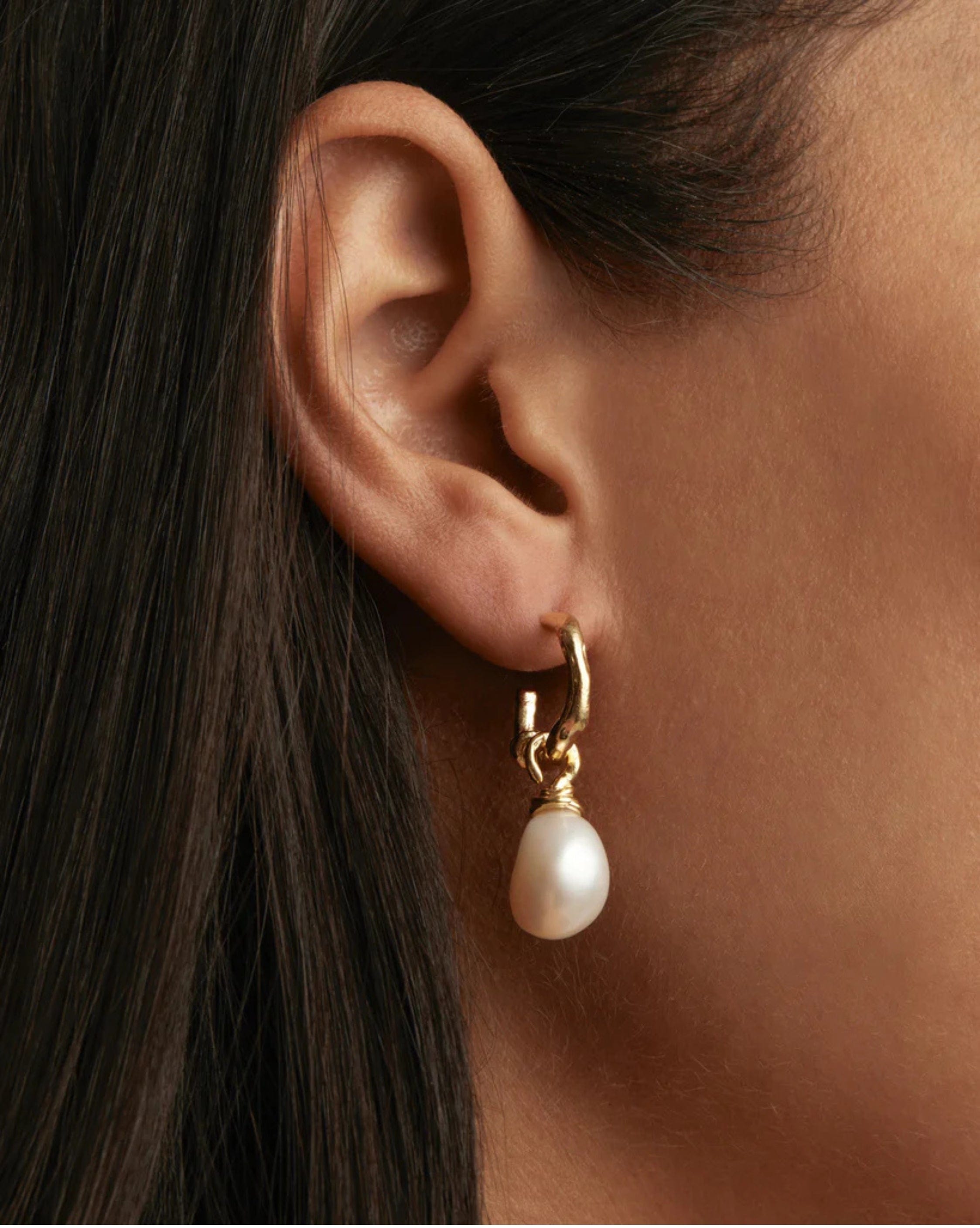 By Charlotte 18k gold Vermeil Whispers Of Tranquillity Pearl Hoops