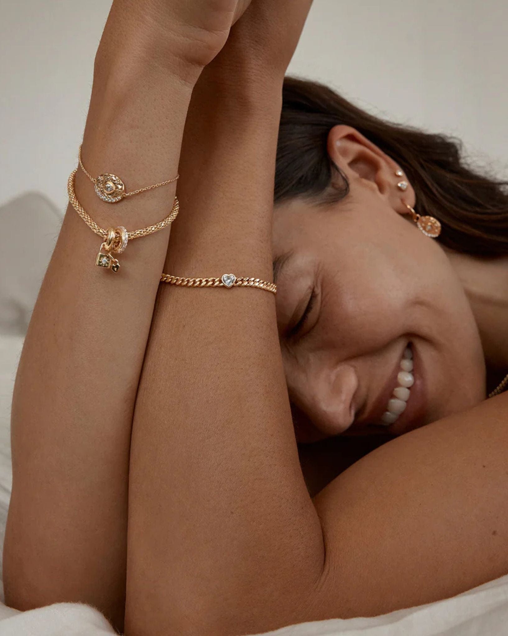 By Charlotte Gold Radiant Heart Engravable Curb Bracelet