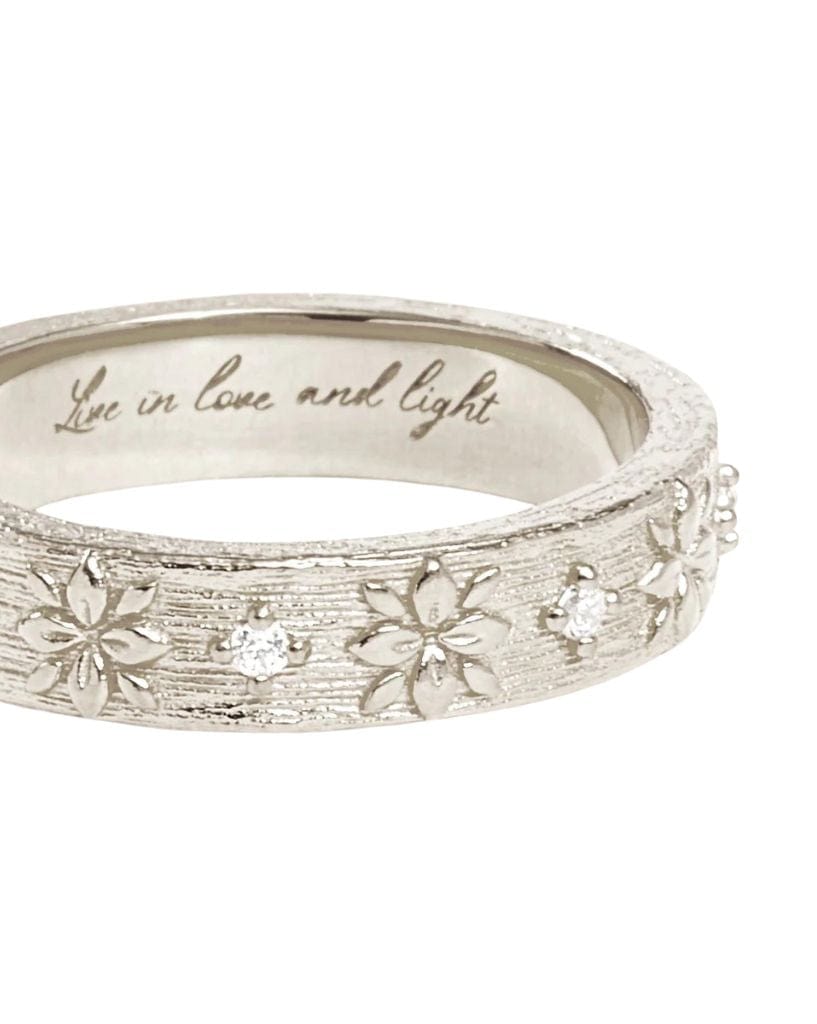 By Charlotte Silver Live in Grace Ring