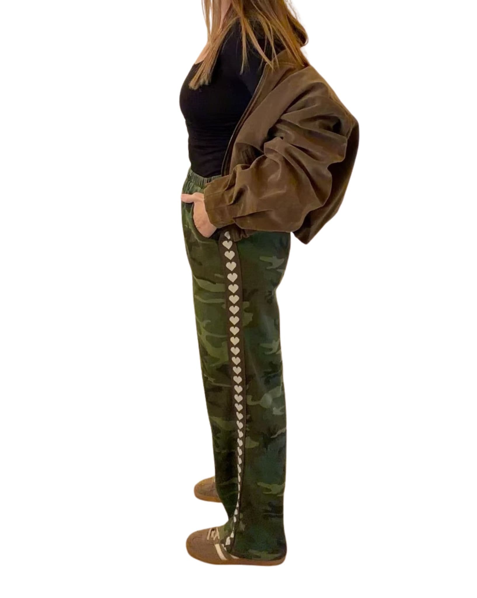 By Frankie Camo Brown Hearts Pants