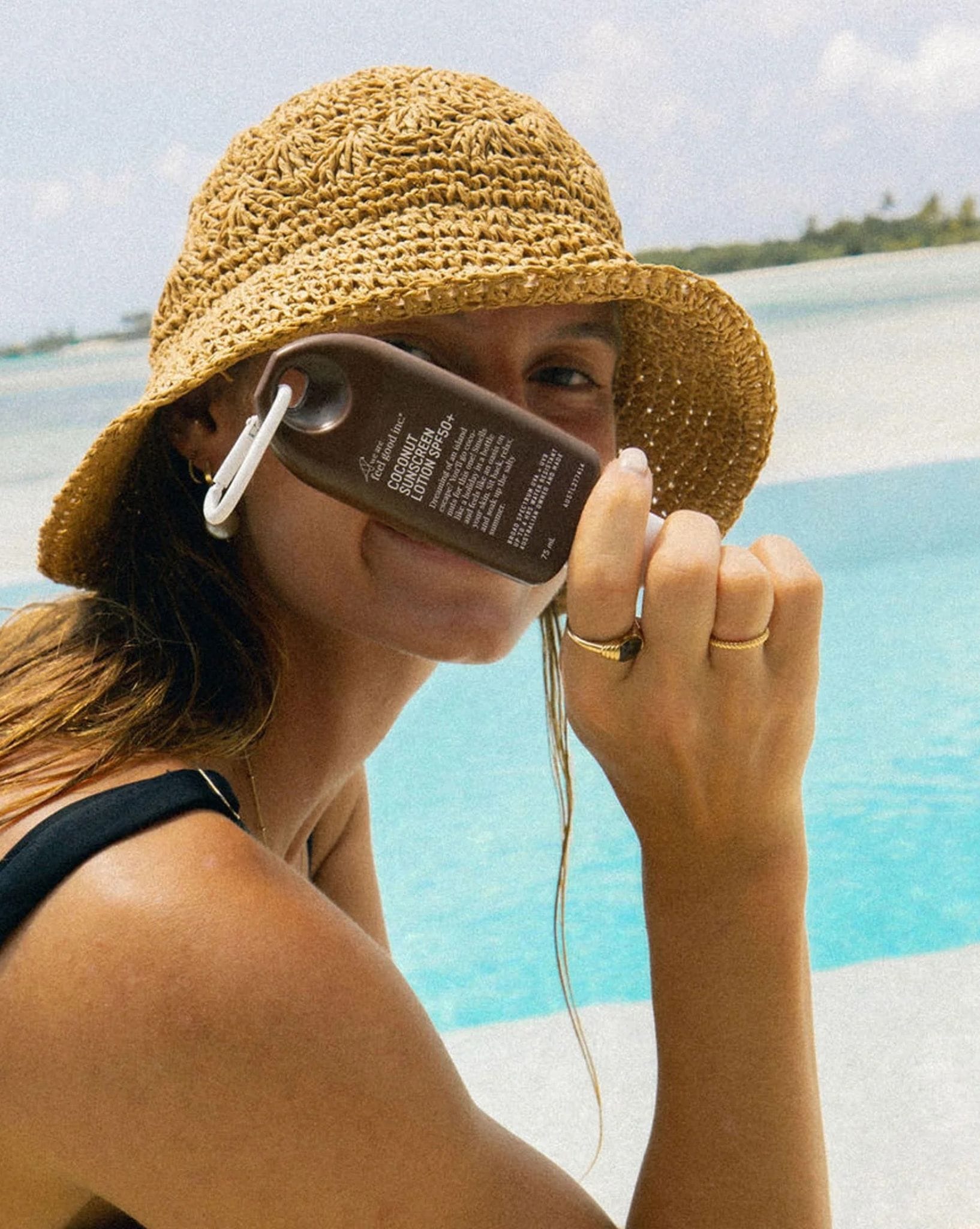 Feel Good Inc Coconut Sunscreen SPF50+ 400ml