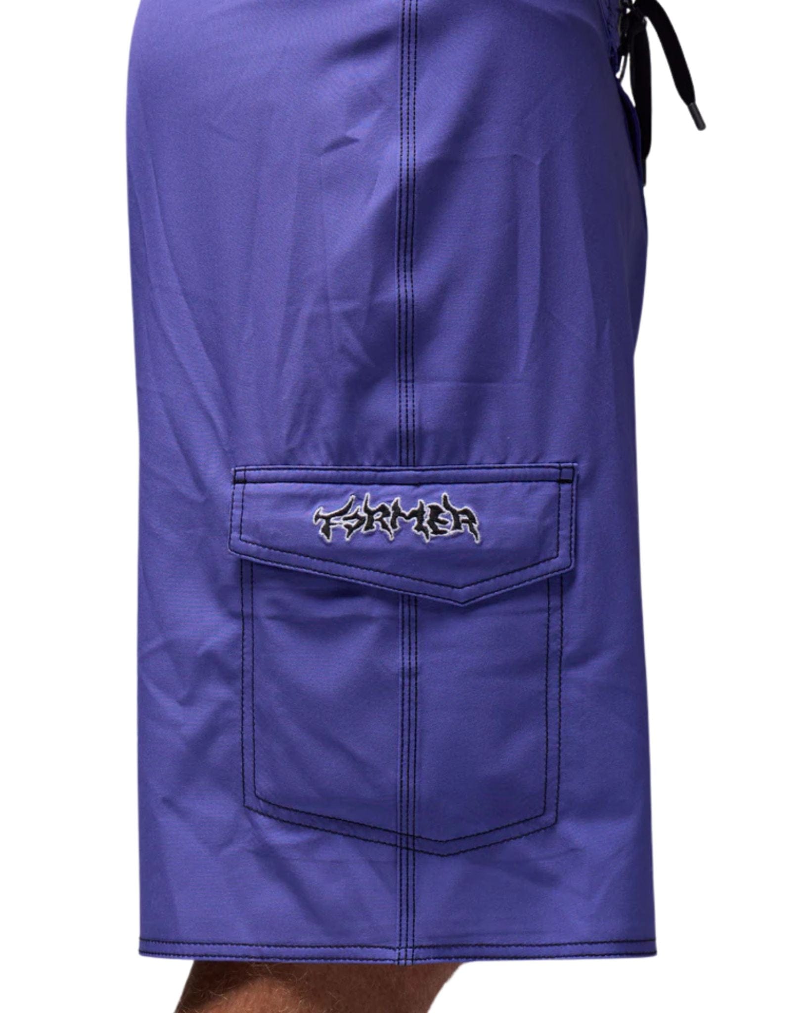 Former Crux Cargo 20" Trunk