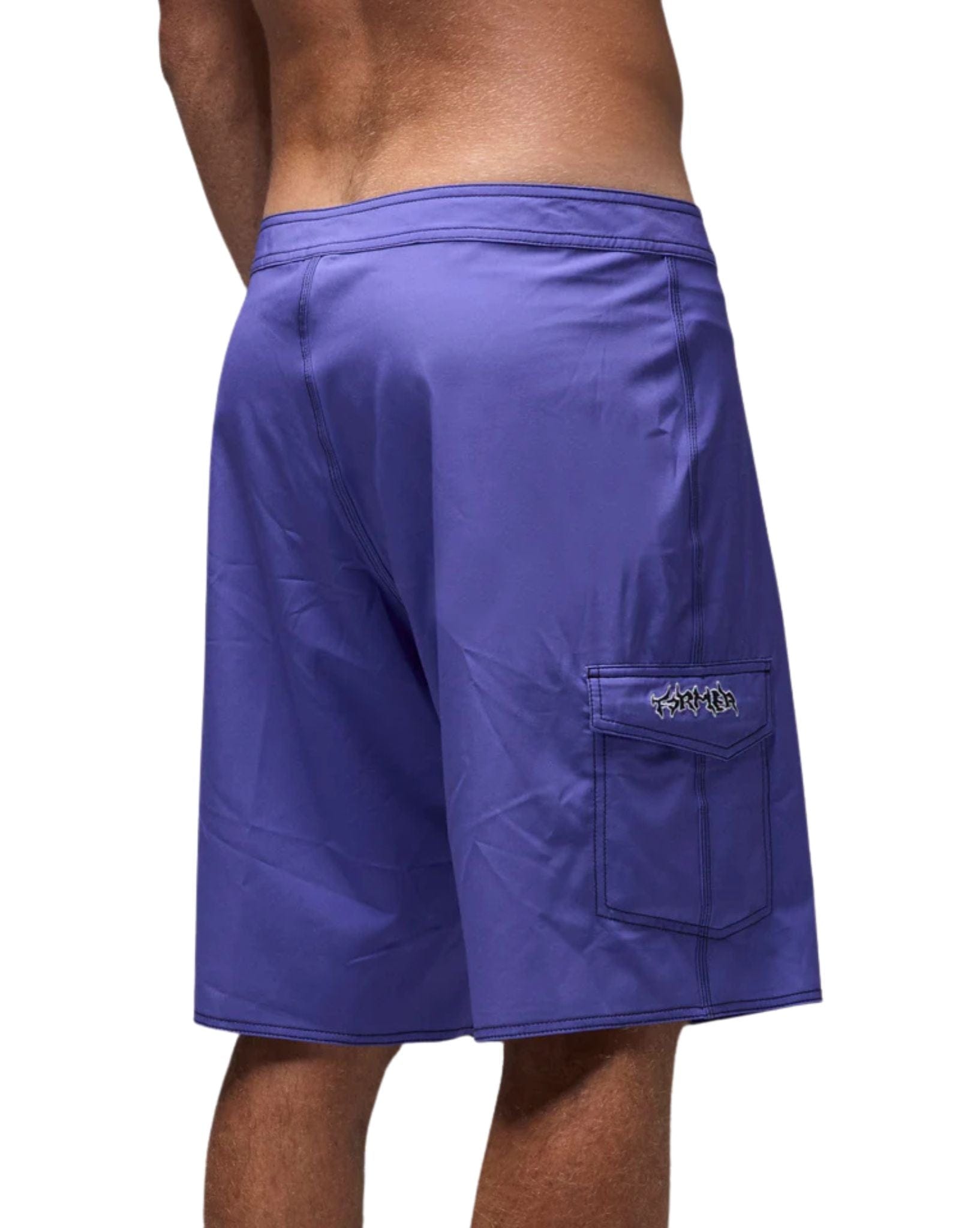 Former Crux Cargo 20" Trunk