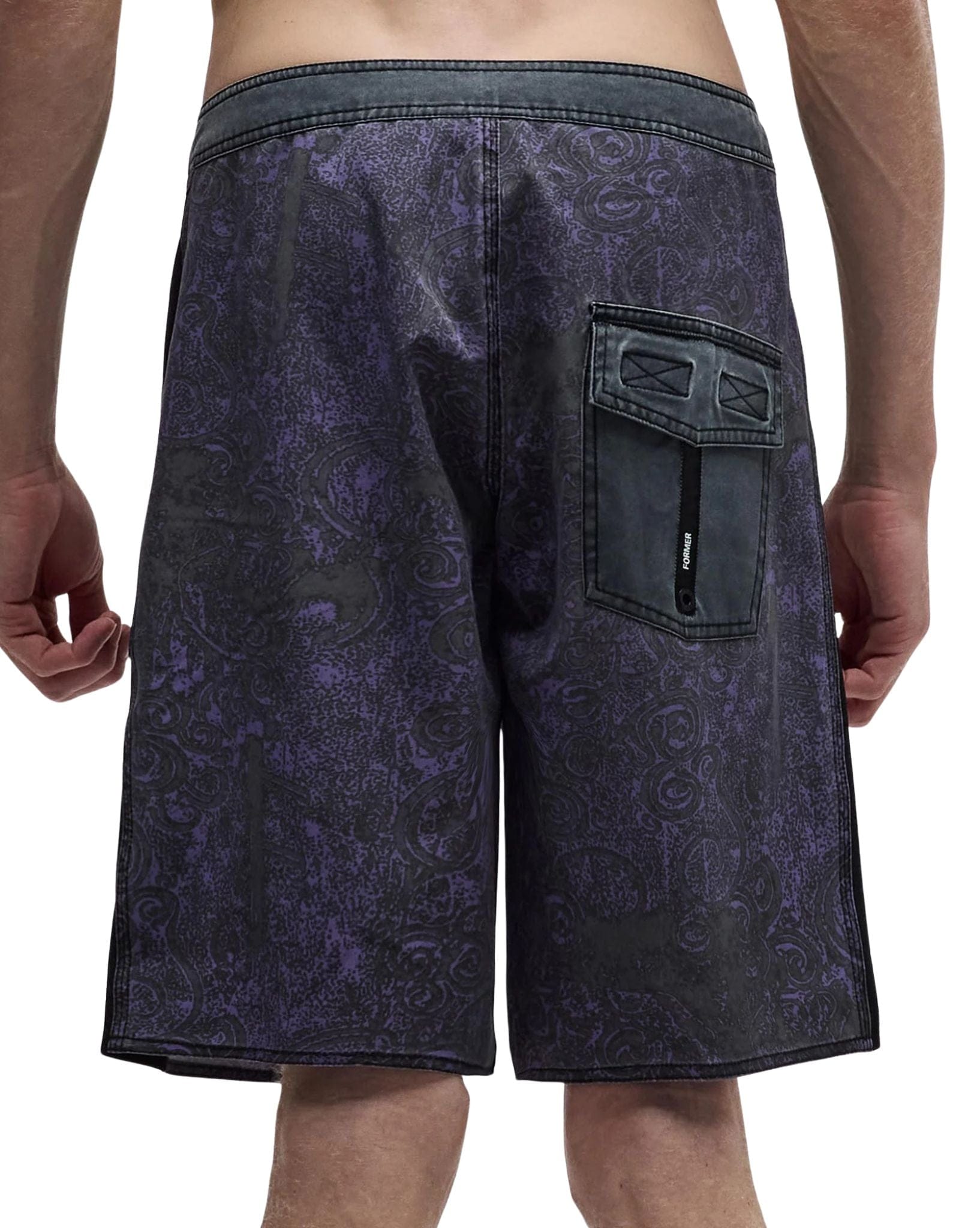 Former Team 19" Trunk