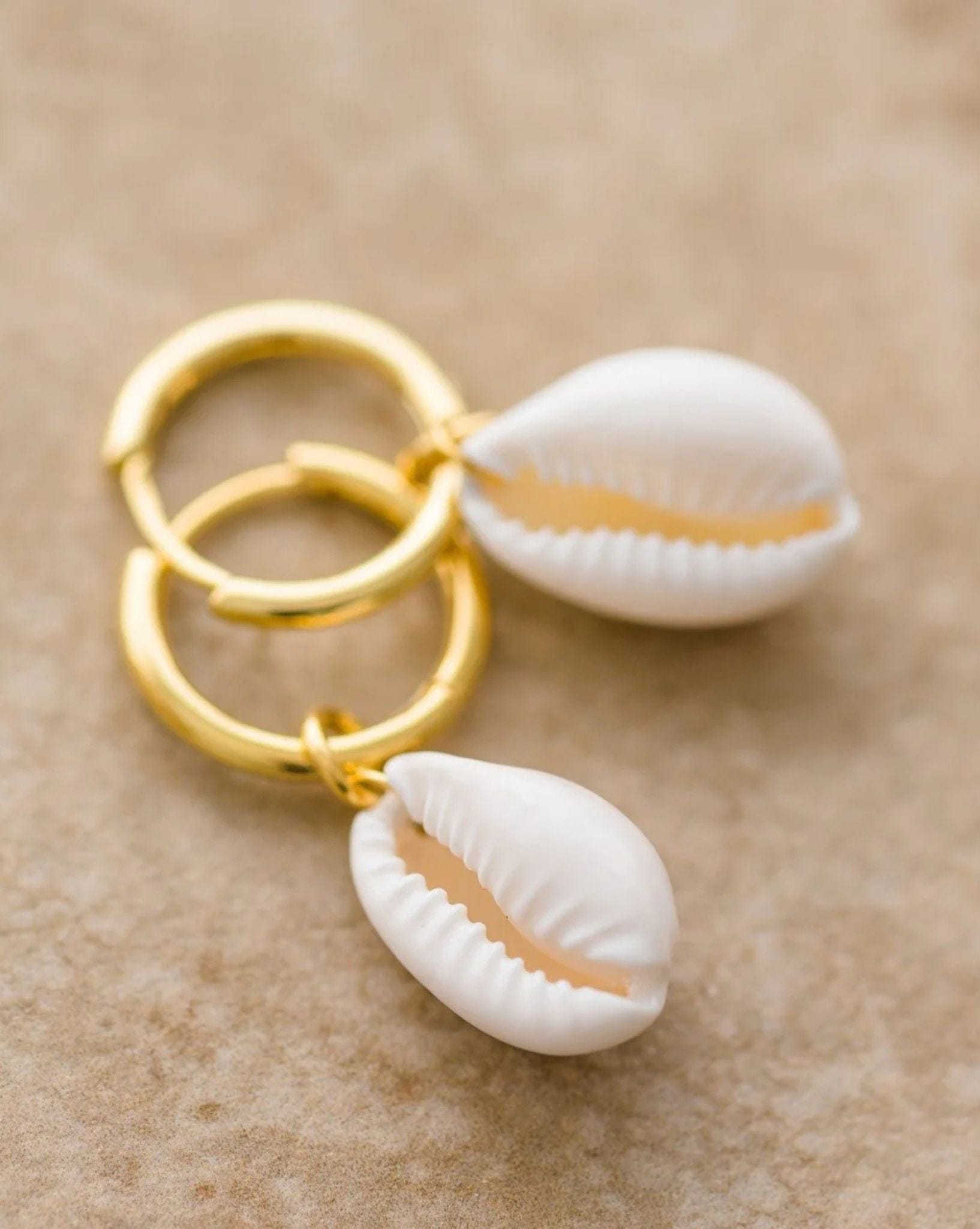 Indigo & Wolfe Womens Maui Earrings