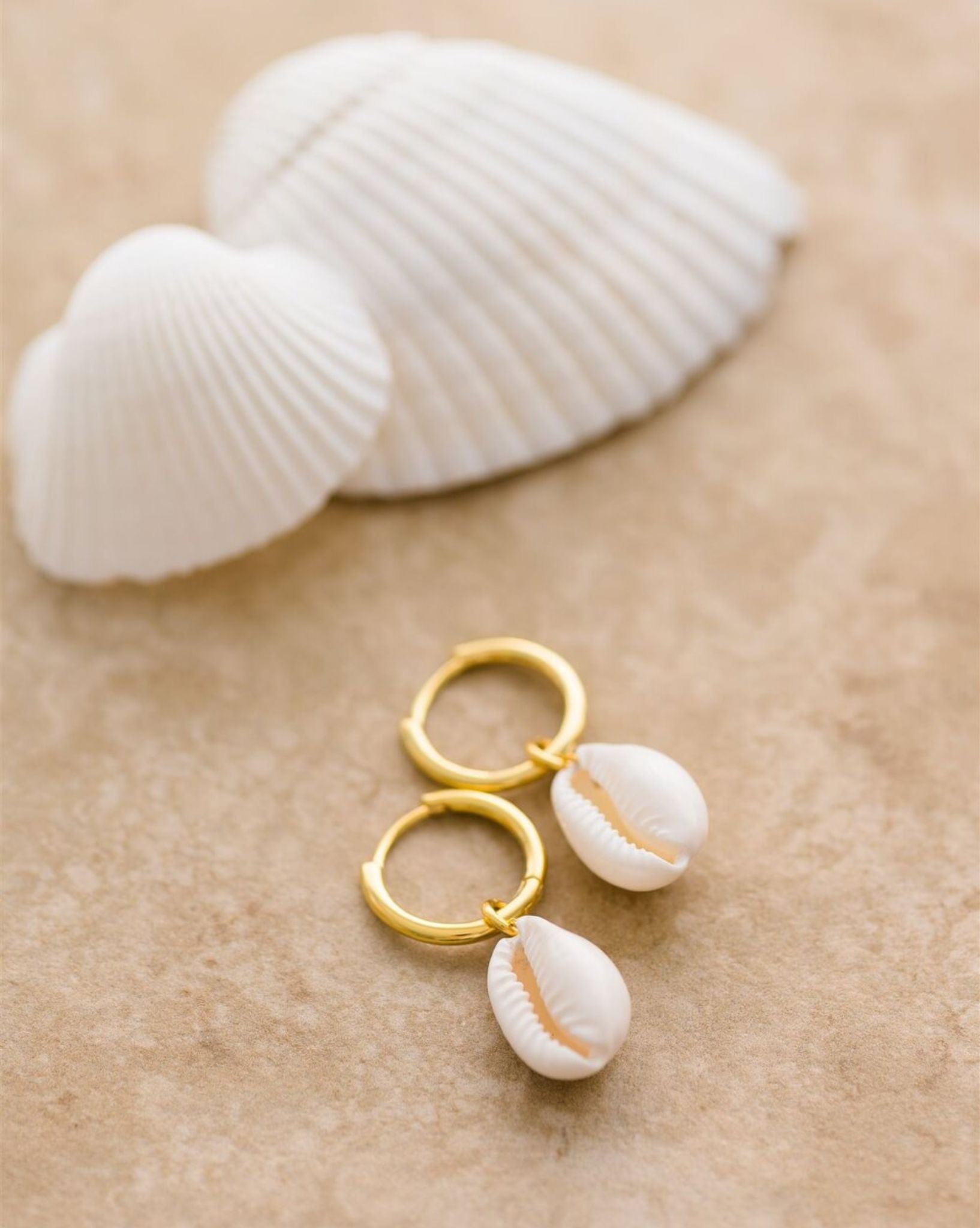 Indigo & Wolfe Womens Maui Earrings