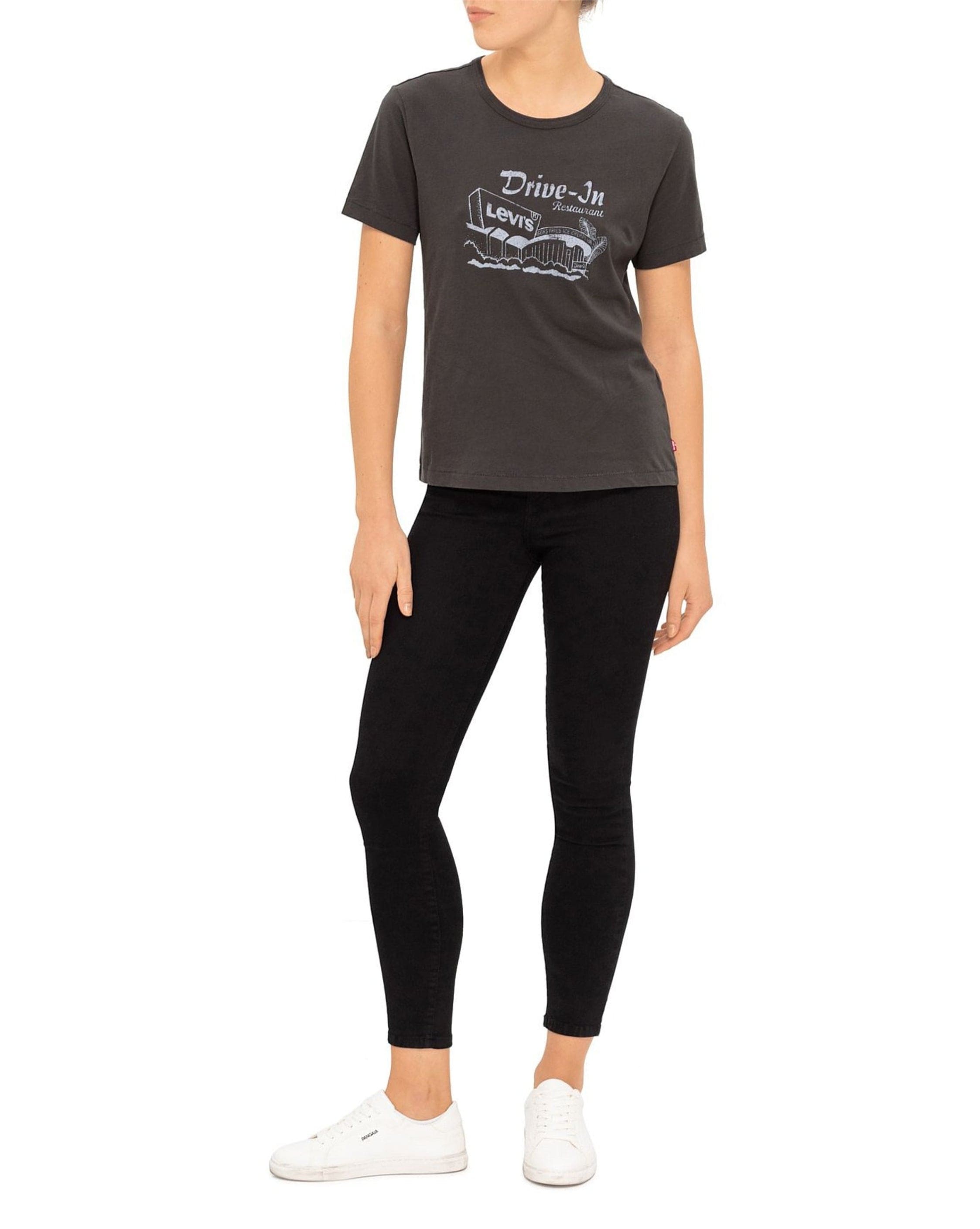 Levi Graphic Iconic Tee Drive In