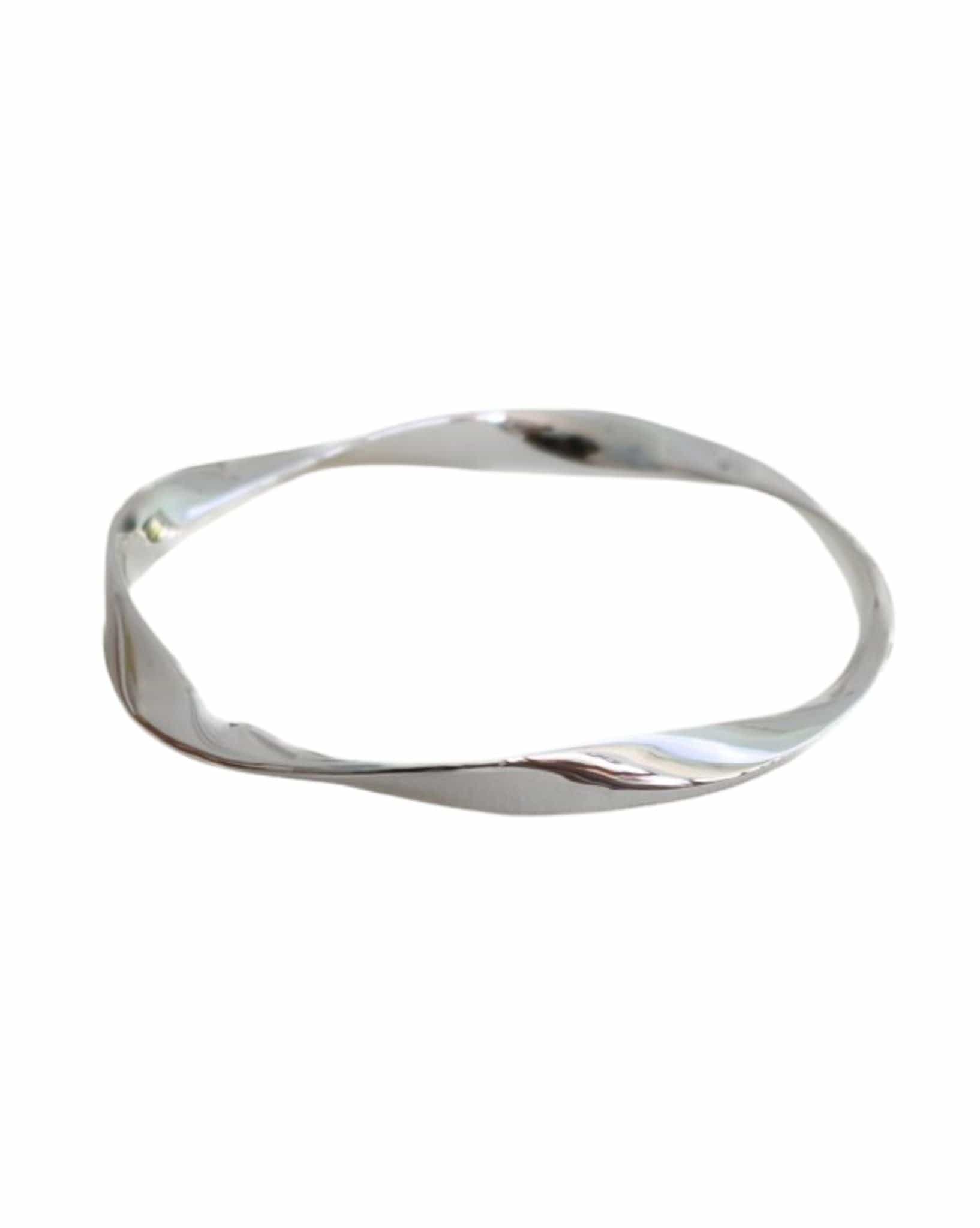 Love Lunamei Silver Lotus Bangle
