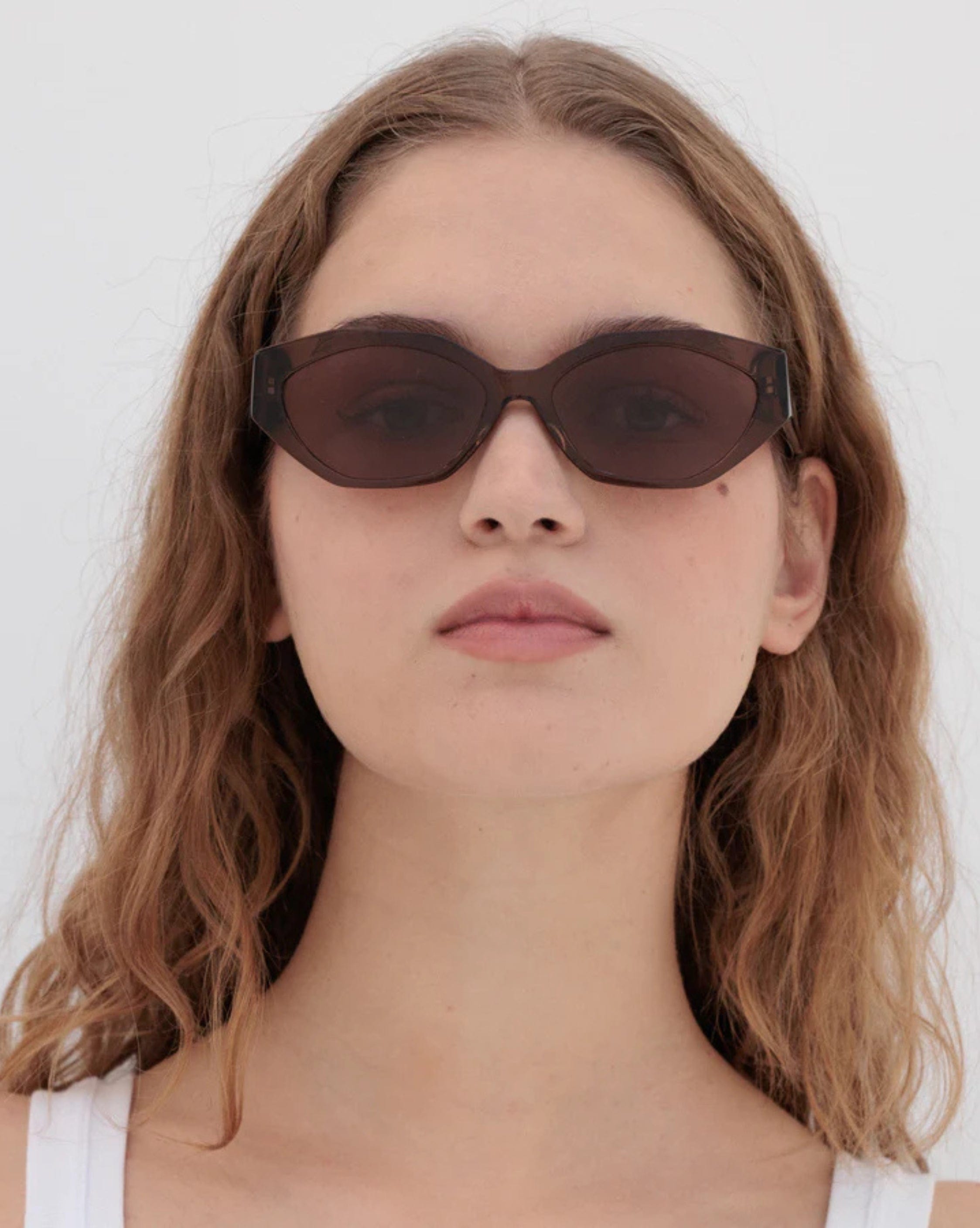 Lu Goldie Eliana - Espresso Sunglasses