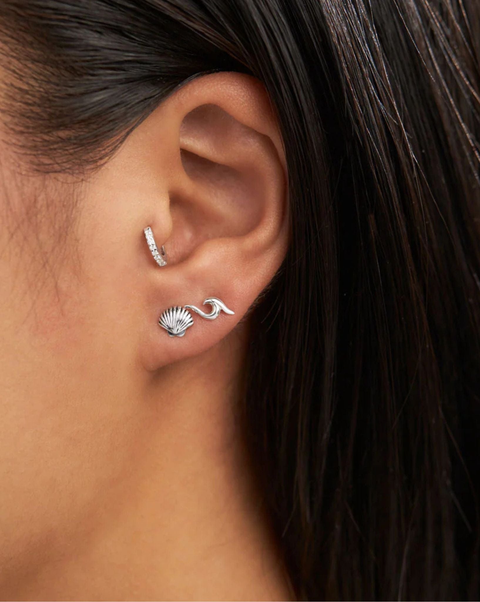 Midsummer Star Dainty Wave Studs