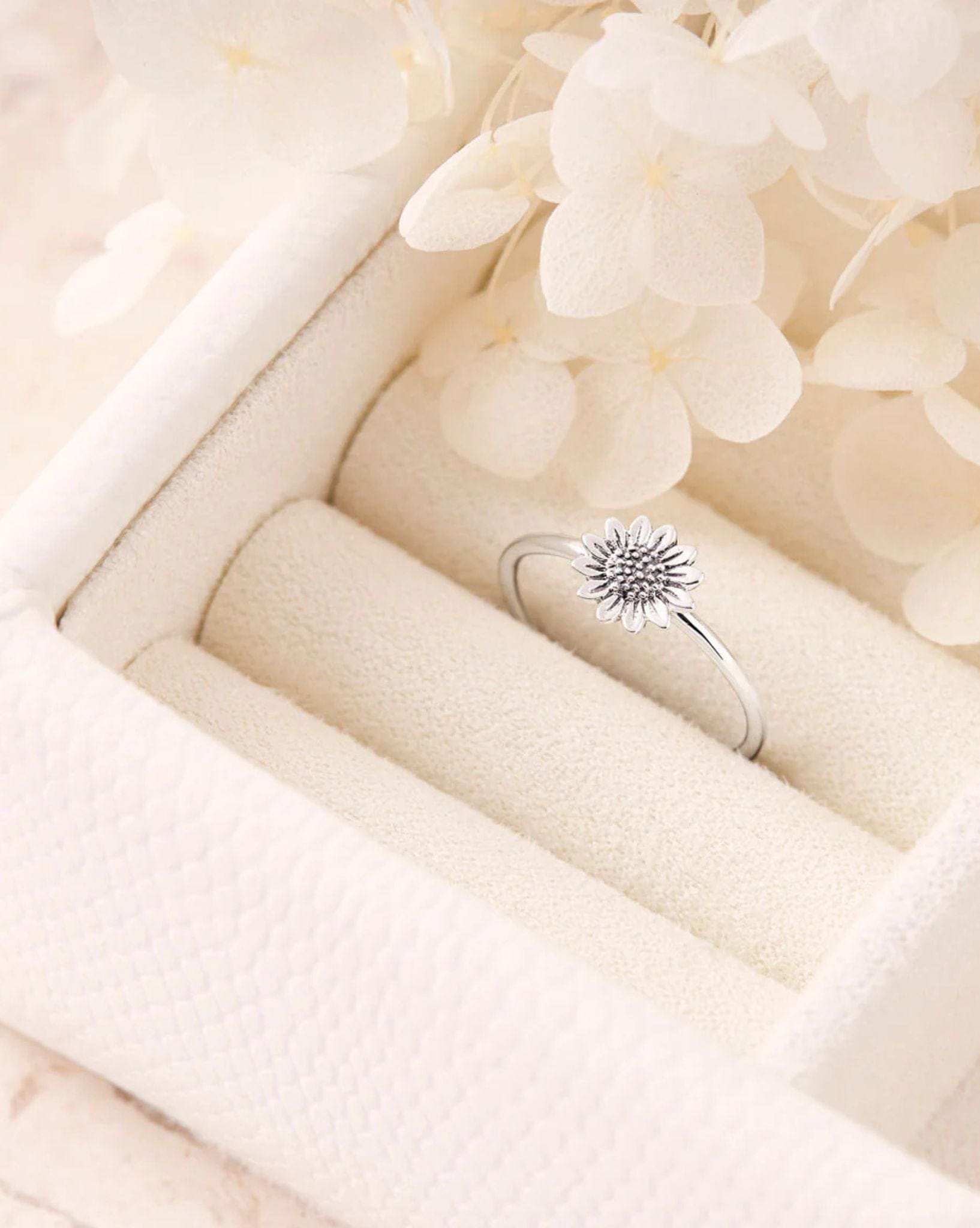 Midsummer Star Delicate Sunflower Ring