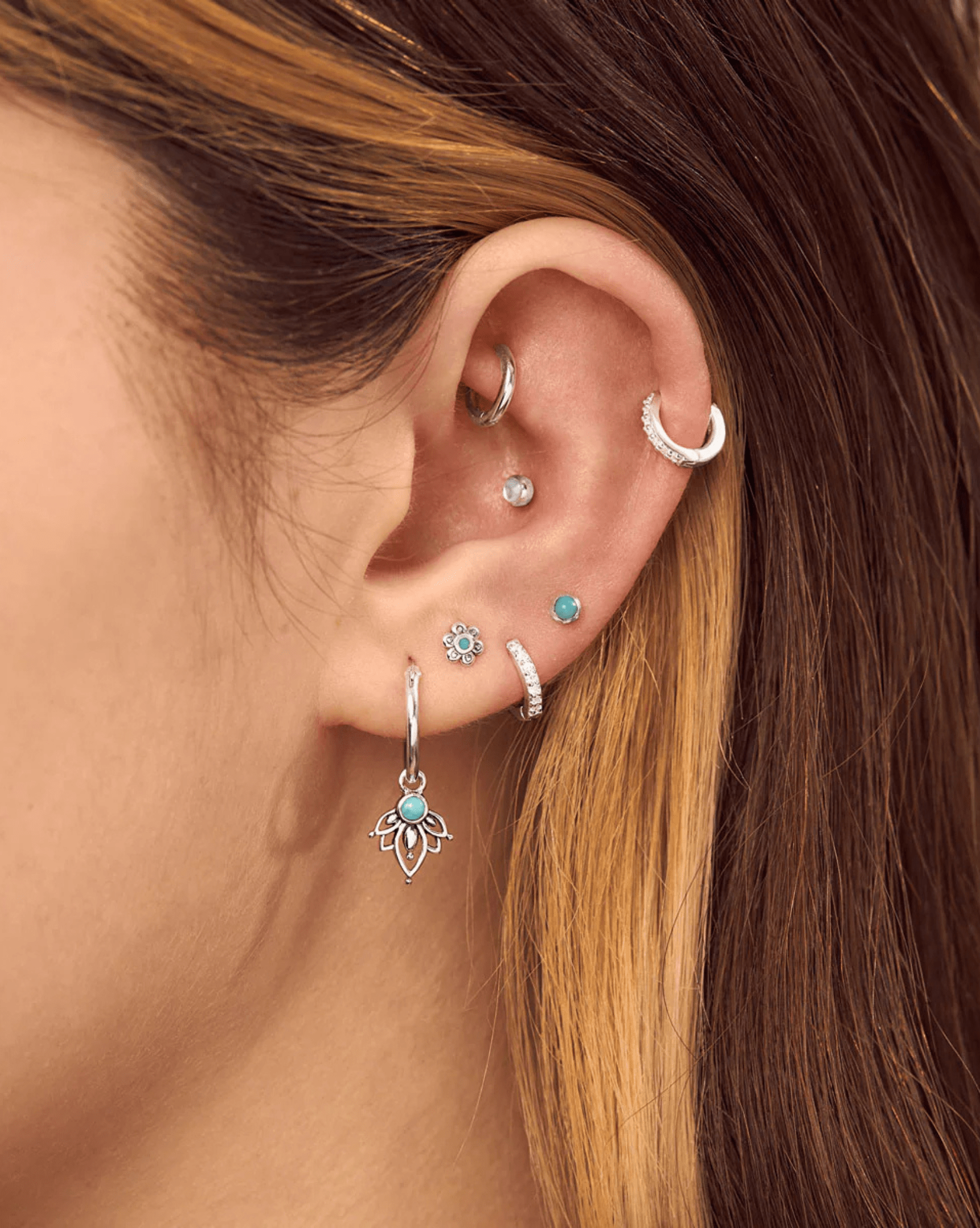 Midsummer Star Womens Sparkles Super Micro Huggies Earrings