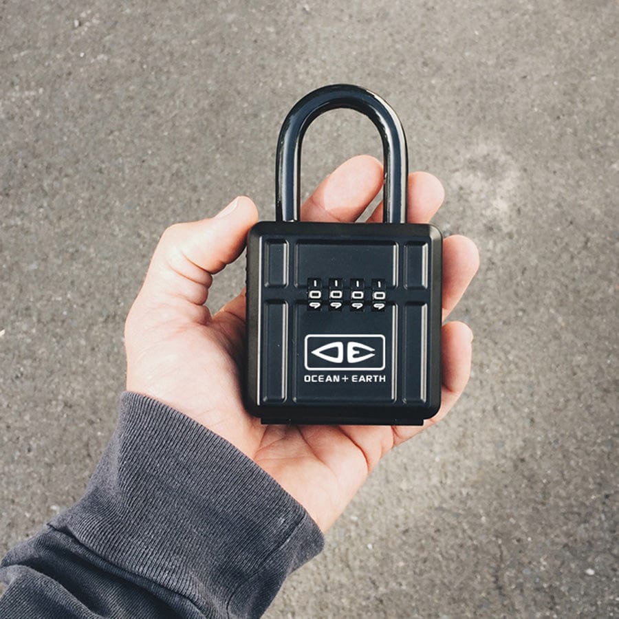 Ocean and Earth Compact Key Vault