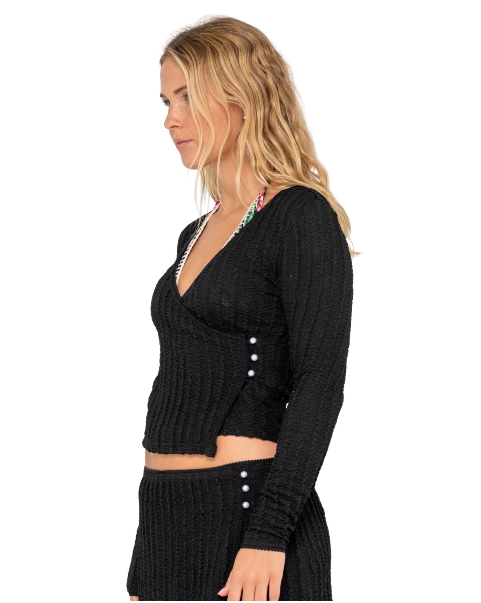 Rusty I Kissed A Pearl Lace Wrap L/S Top