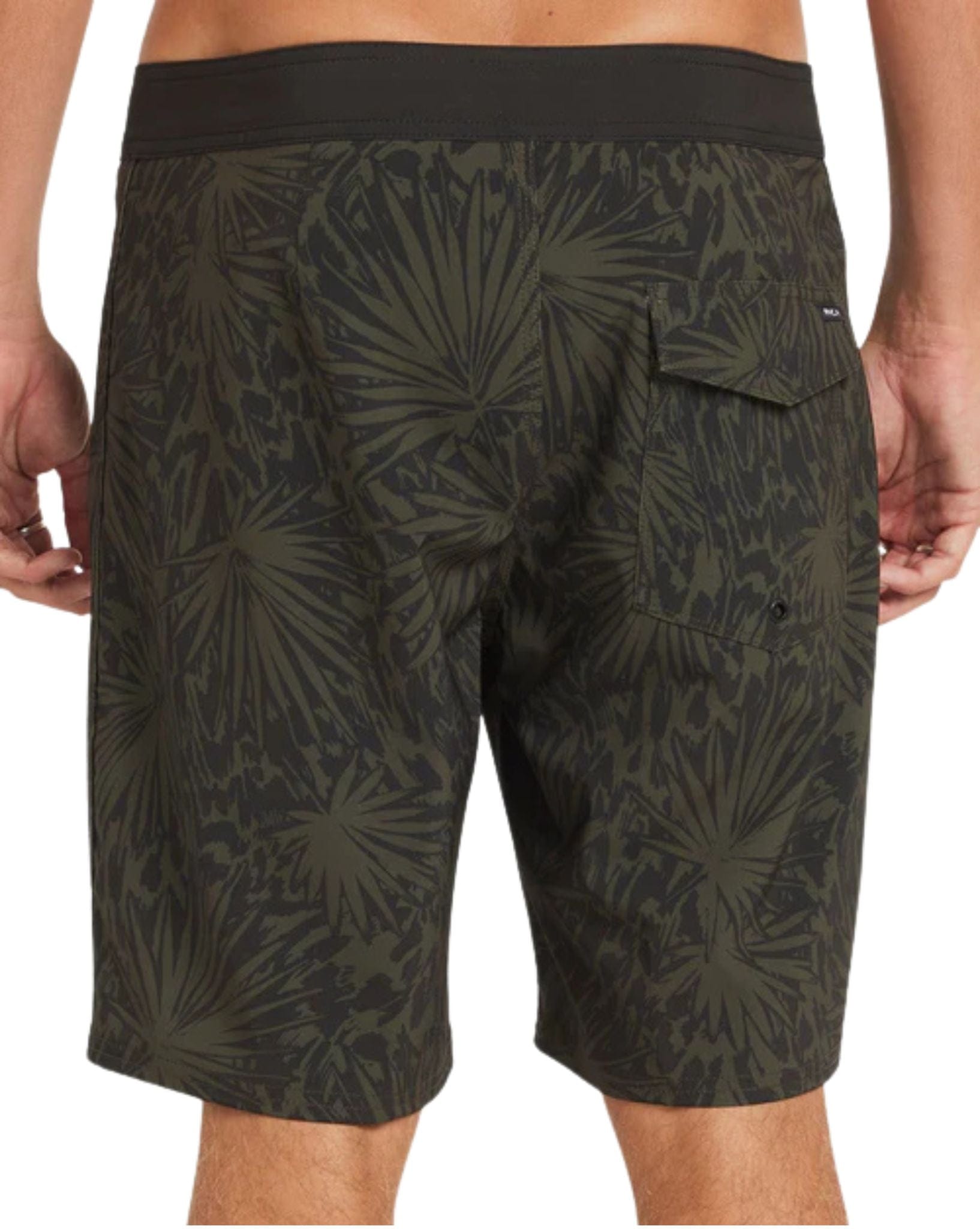 RVCA Va Trunk Print