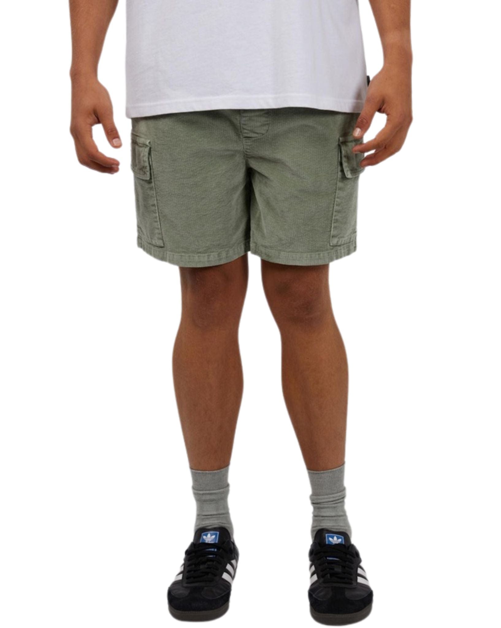 Silent Theory Mens Cargo Cord Short - Green