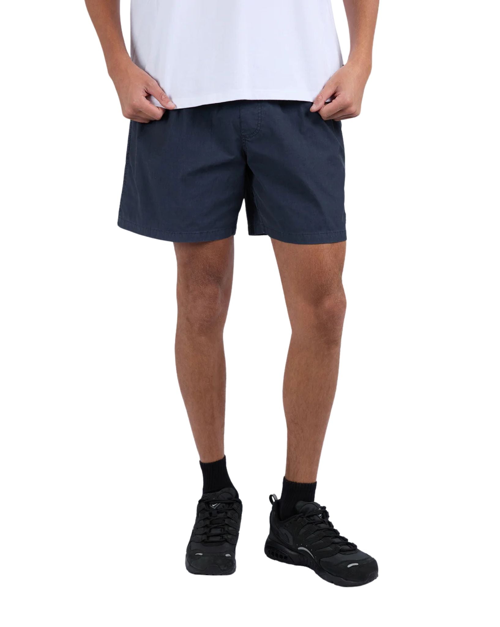 Silent Theory Tres Short