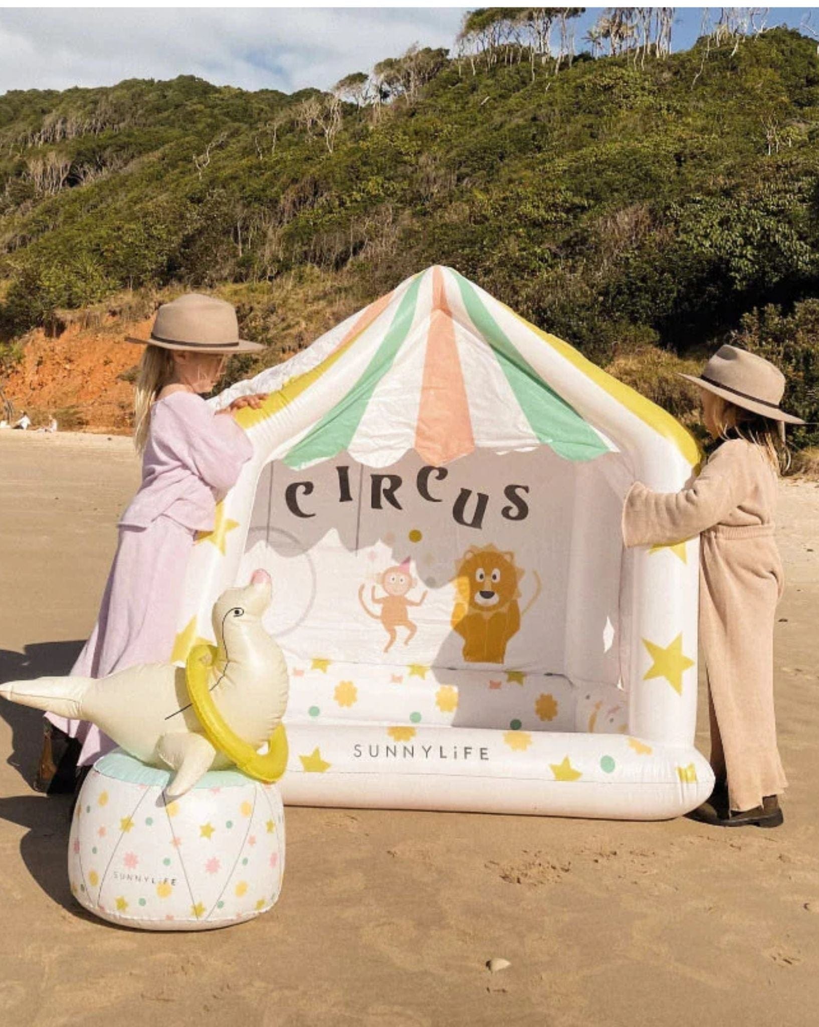 SunnyLife Inflatable Cubby - Circus Tent