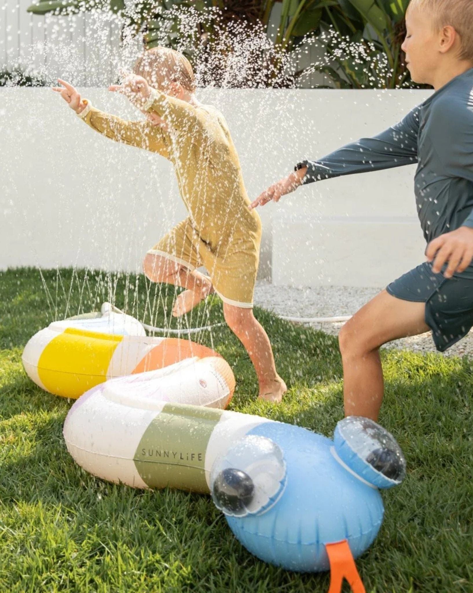 SunnyLife Inflatable Sprinkler Into The Wild Multi