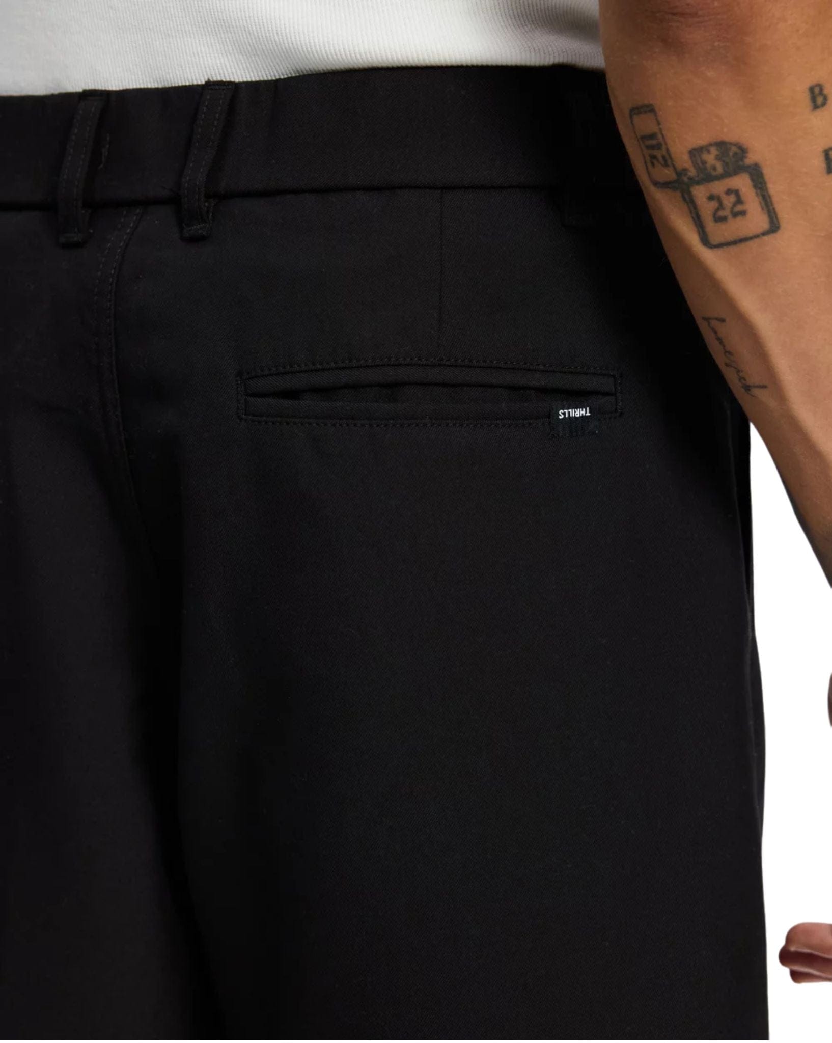 Thrills Big Slacker Baggy Cropped Pub Short