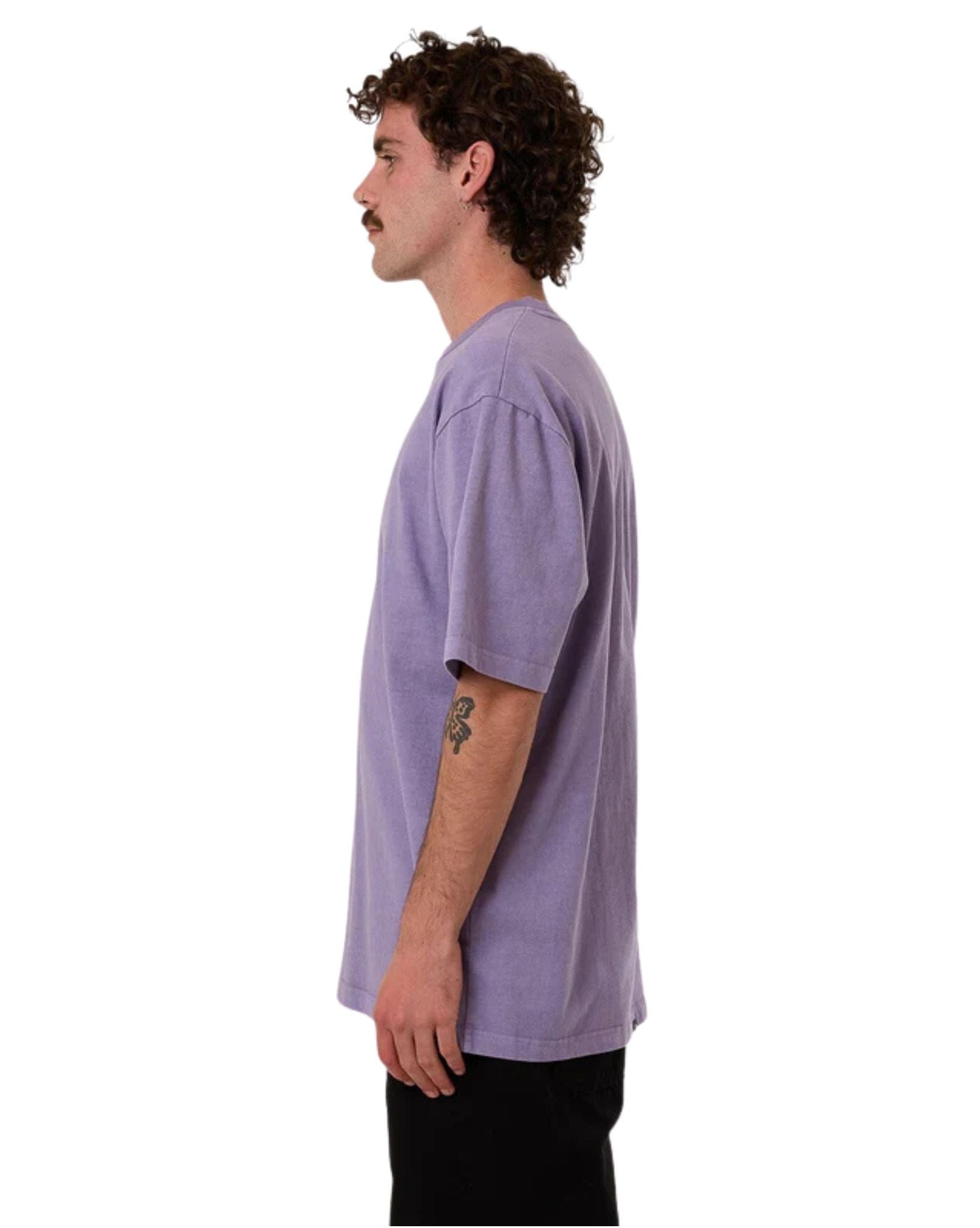 Thrills Mens Relax Your Eyes Oversize Fit Tee