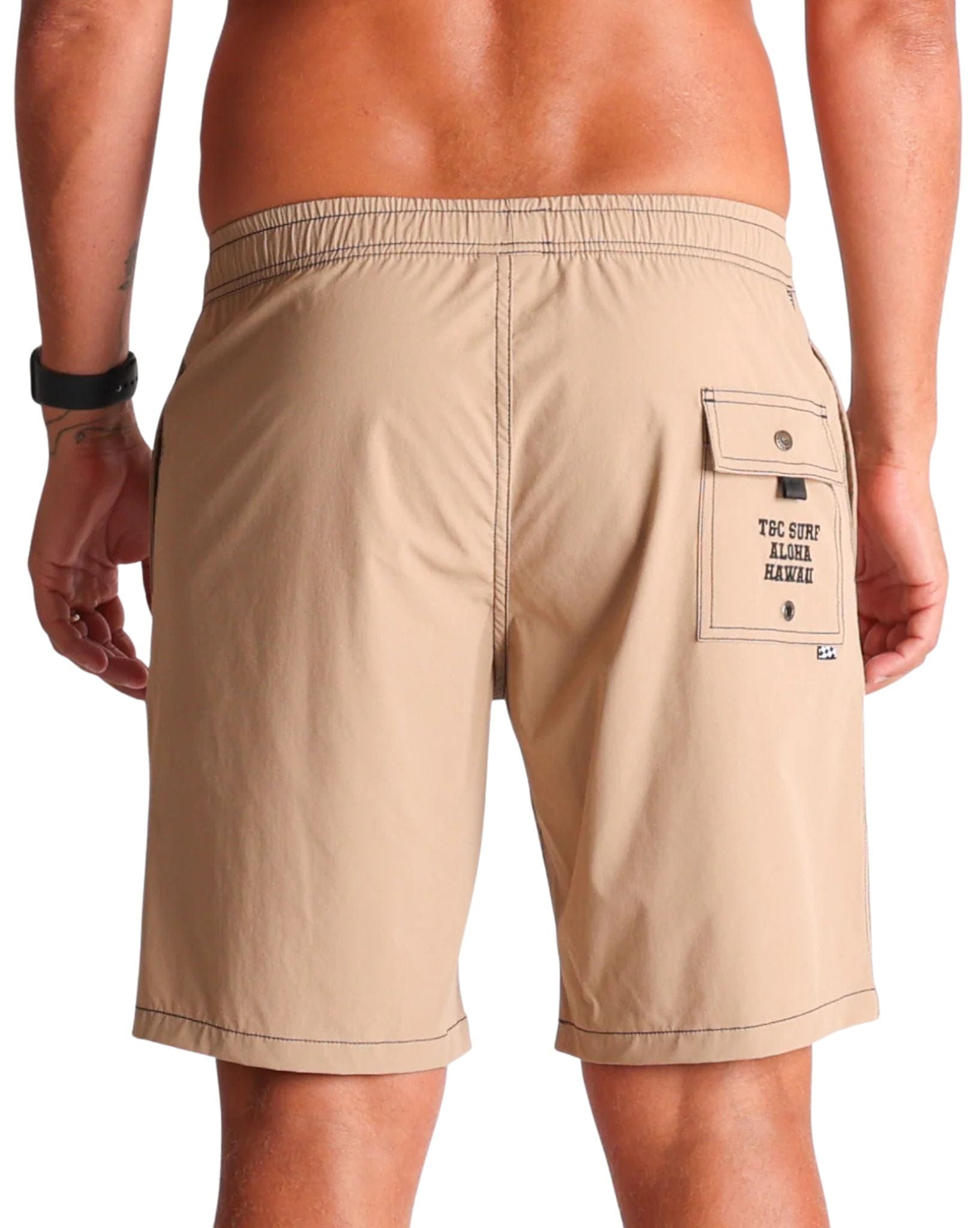 Town & Country Dash Short Sand