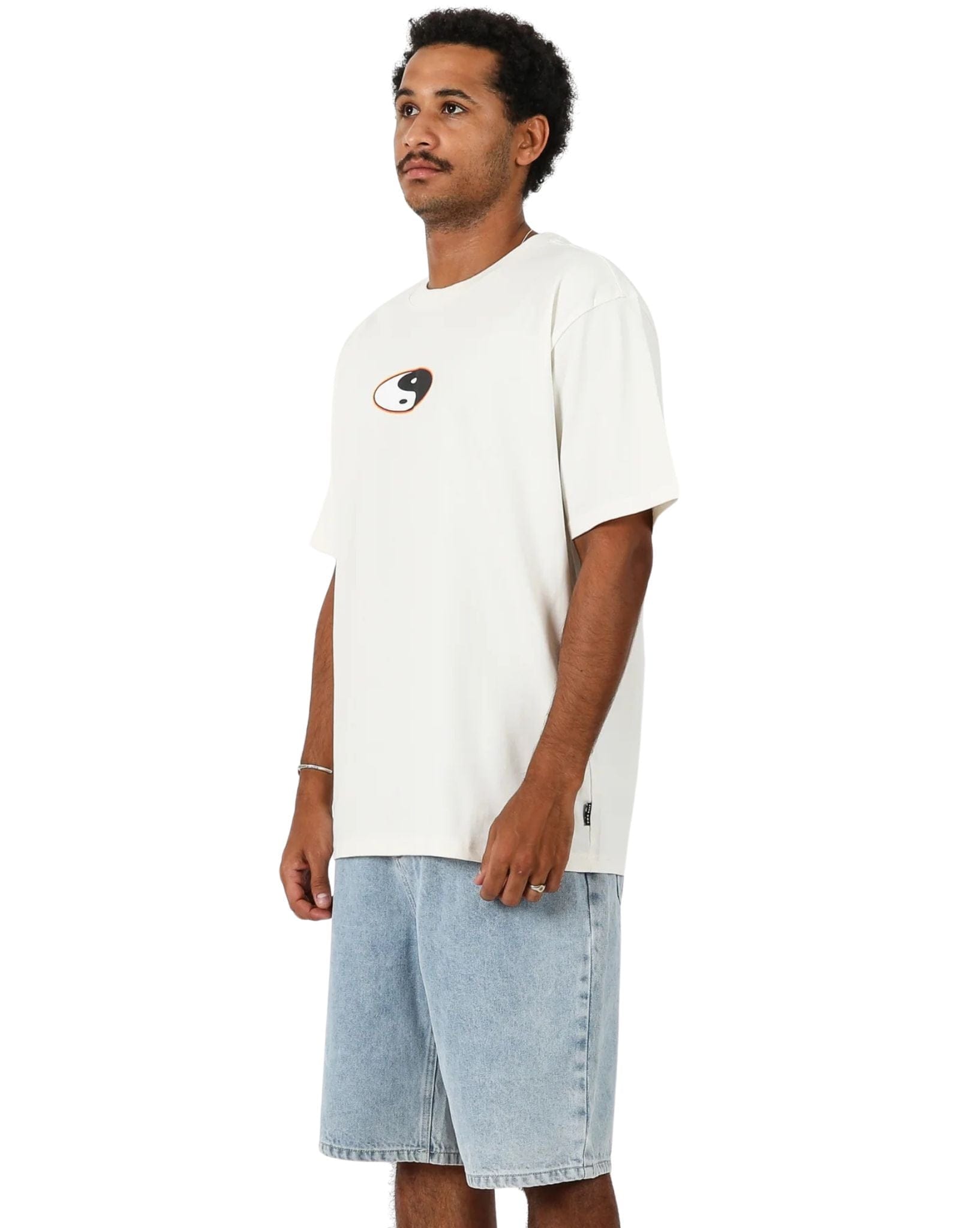 Town & Country Mens Sounds Tee - Natural