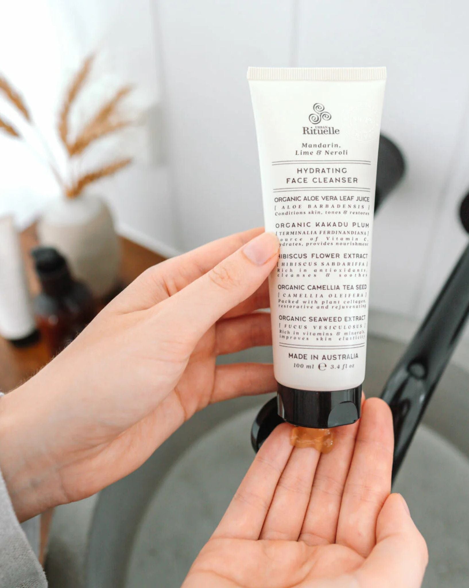 Urban Rituelle Hydrating Face Cleanser 100ml Mandarin Lime Neroli