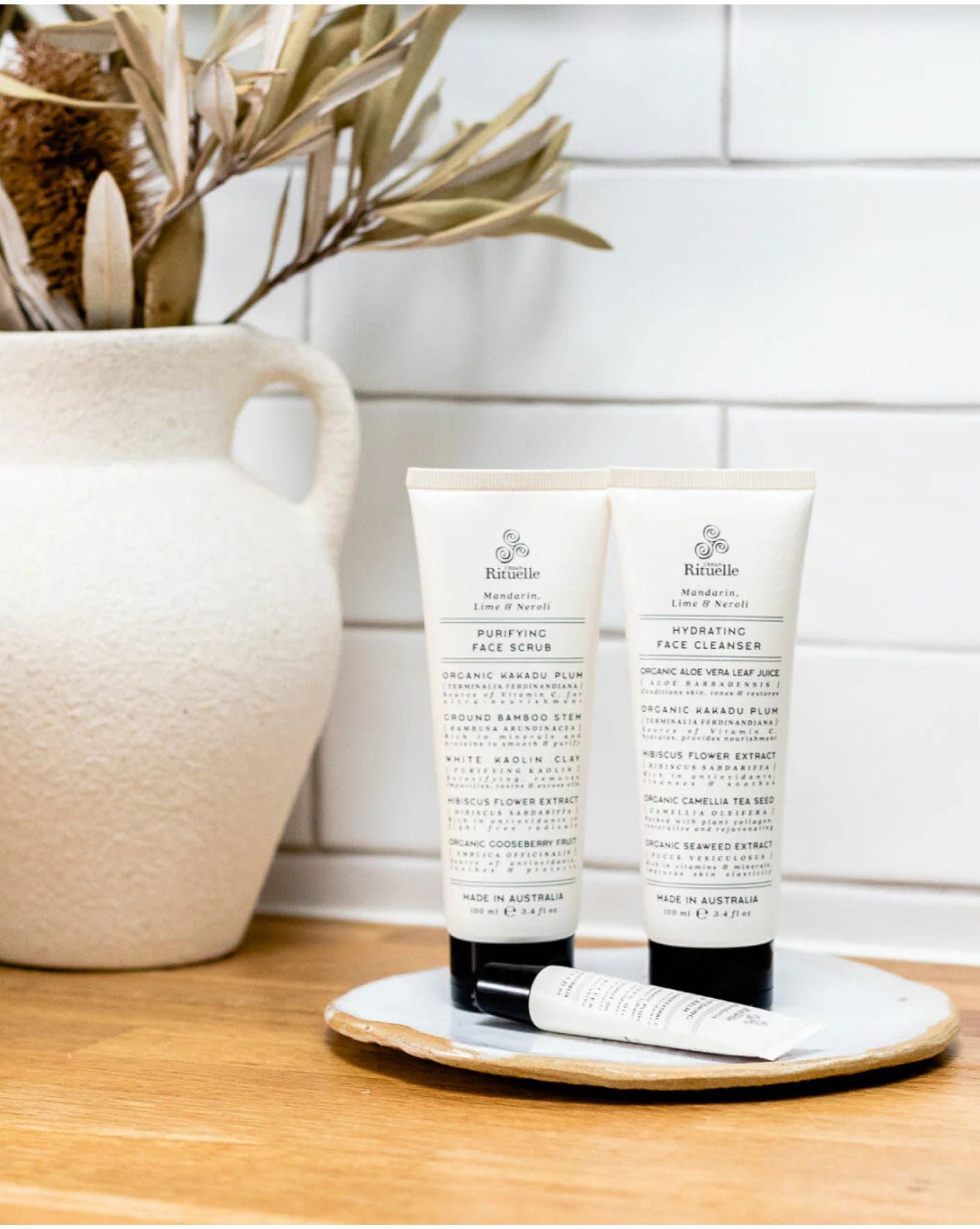 Urban Rituelle Hydrating Face Cleanser 100ml Mandarin Lime Neroli