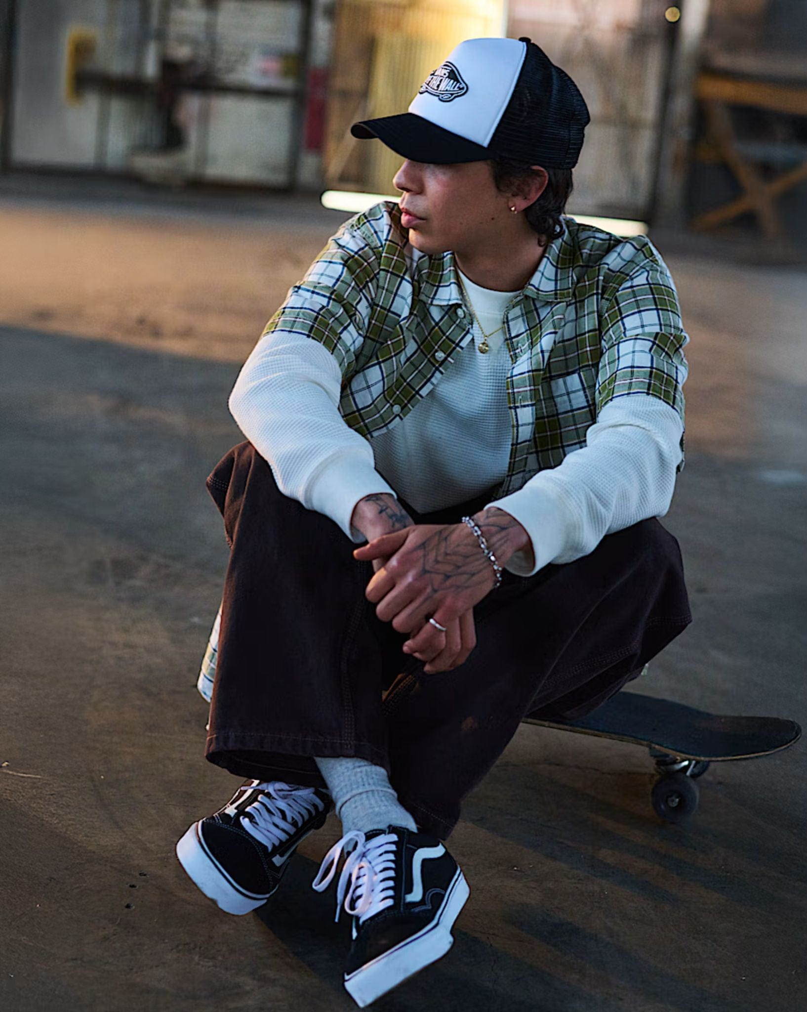 Vans Old Skool Shoes - Black White