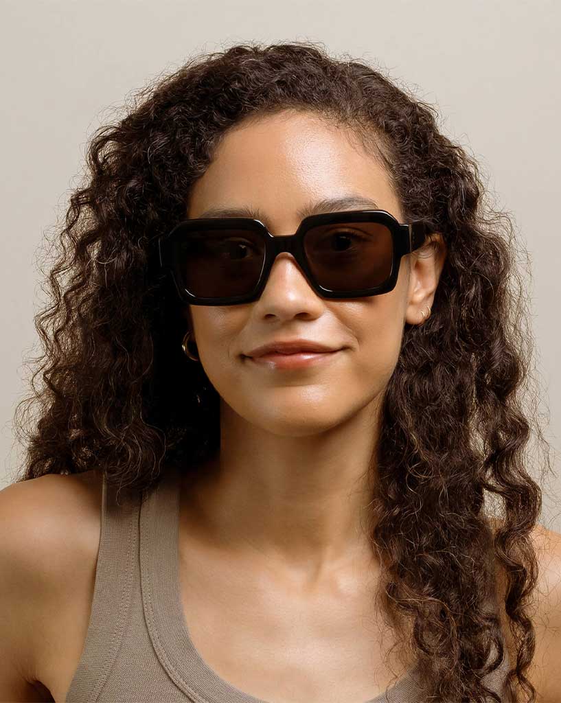 Raen Mystiq Sunglasses