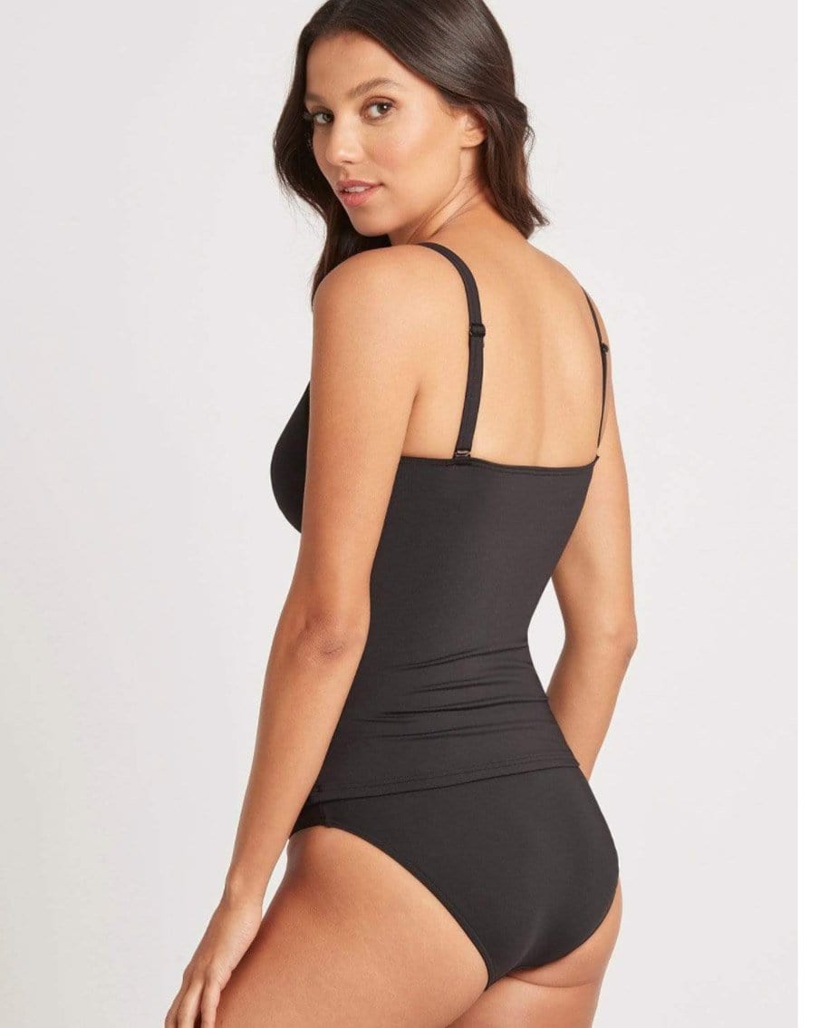 Sea Level Essentials Cross Front Multifit Singlet Top