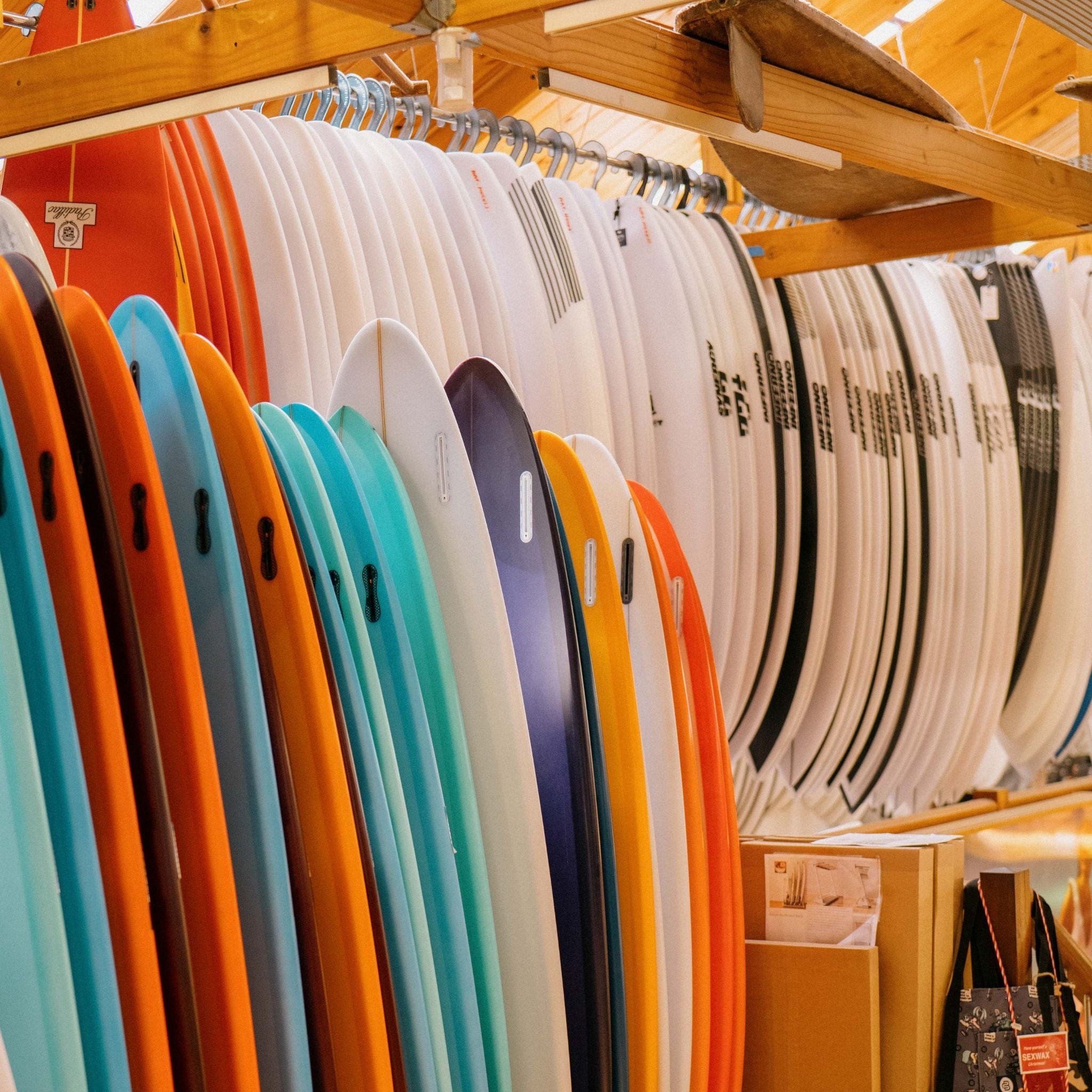 Guide to Choosing Surfboard Volume
