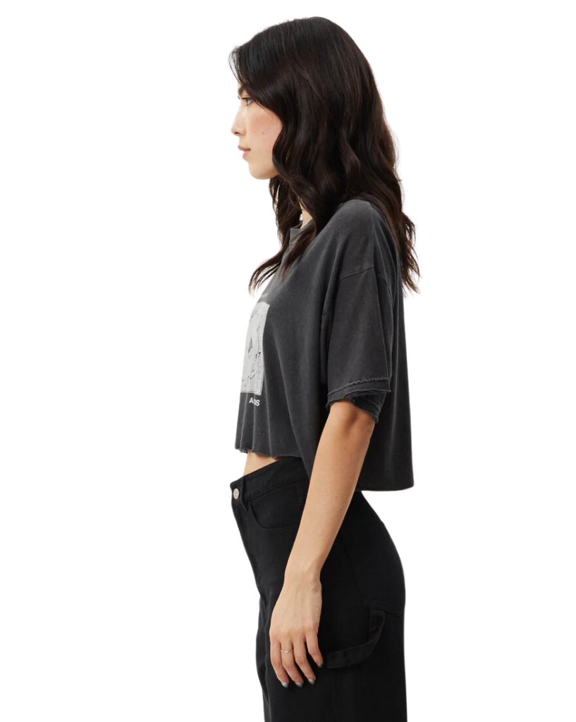 Connection Cropped Oversized Tee