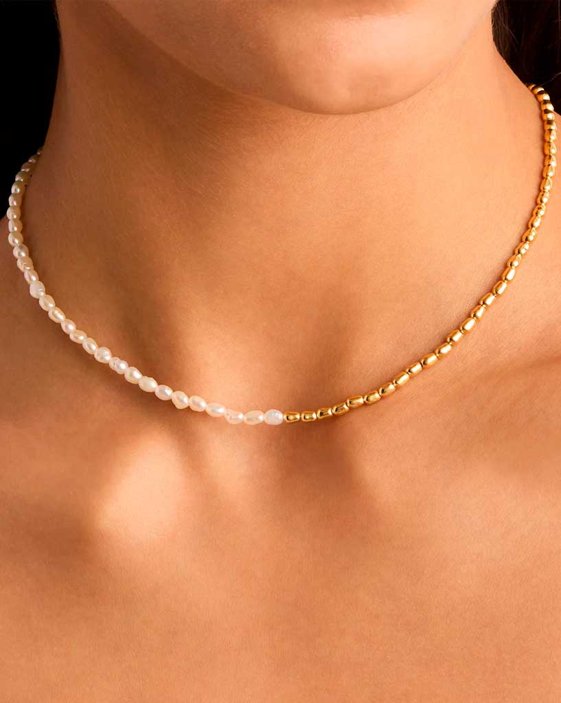 Gold By Your Side Pearl Choker