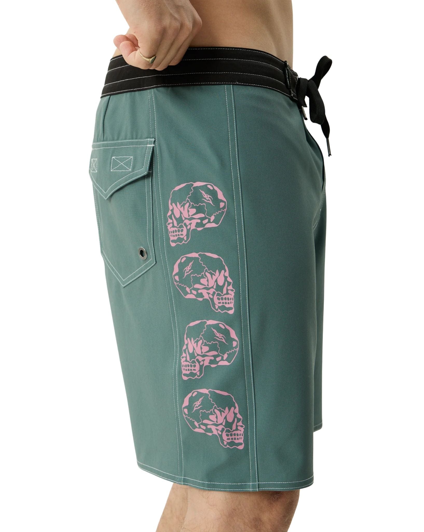 Afends Temporal - Recycled Surf Related V2 Boardshort 18 Inch