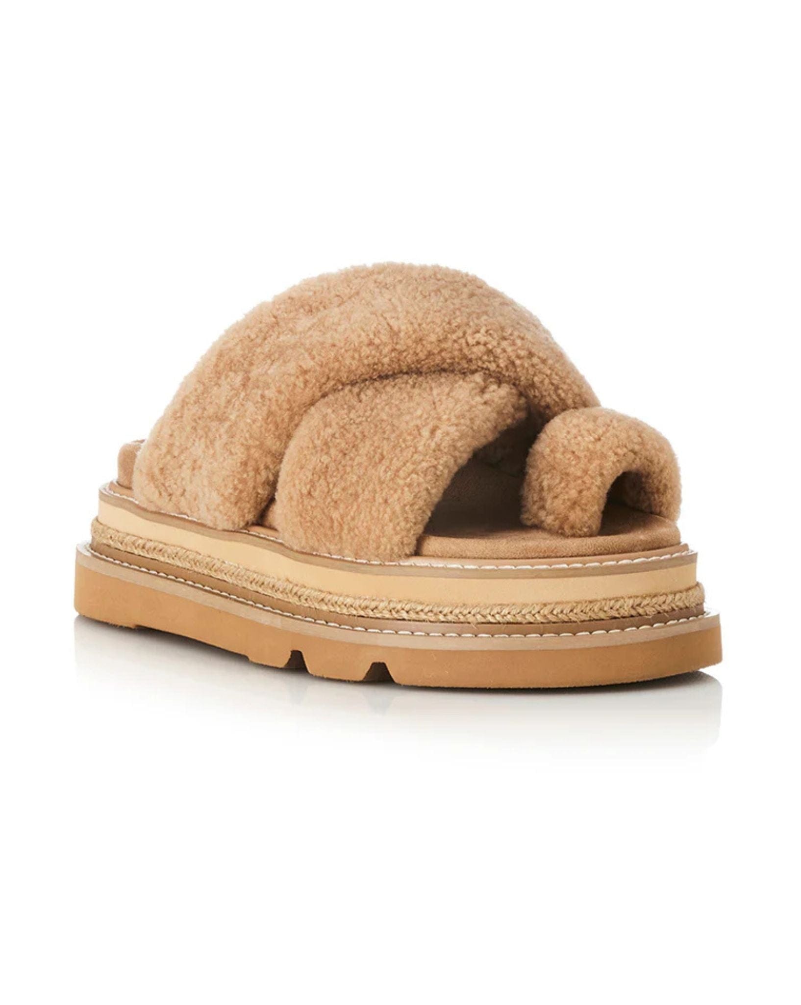 Alias Mae Womens Venga Sandals - Fawn Shearling