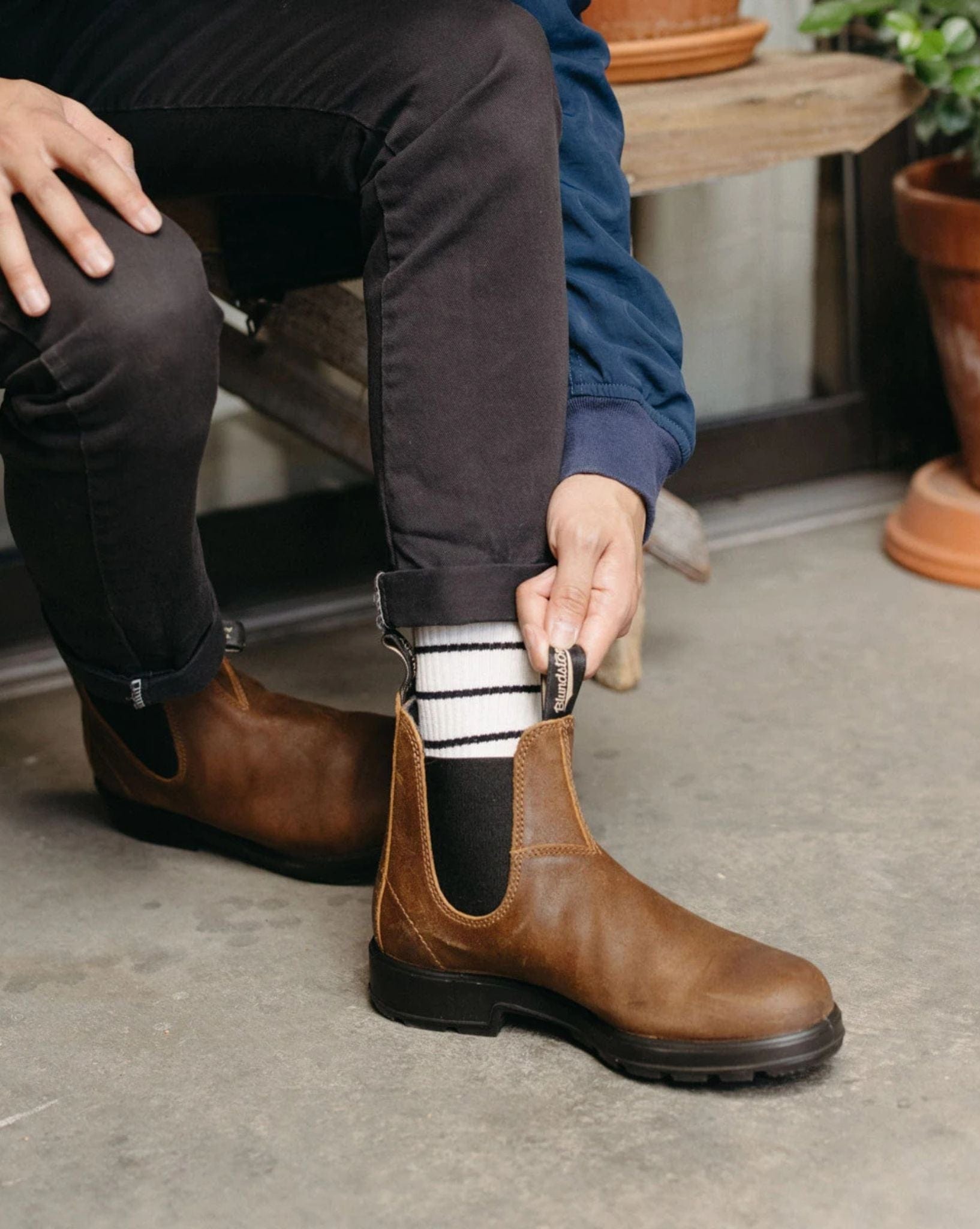 Blundstone 1911 Elastic Sided Suede Boot