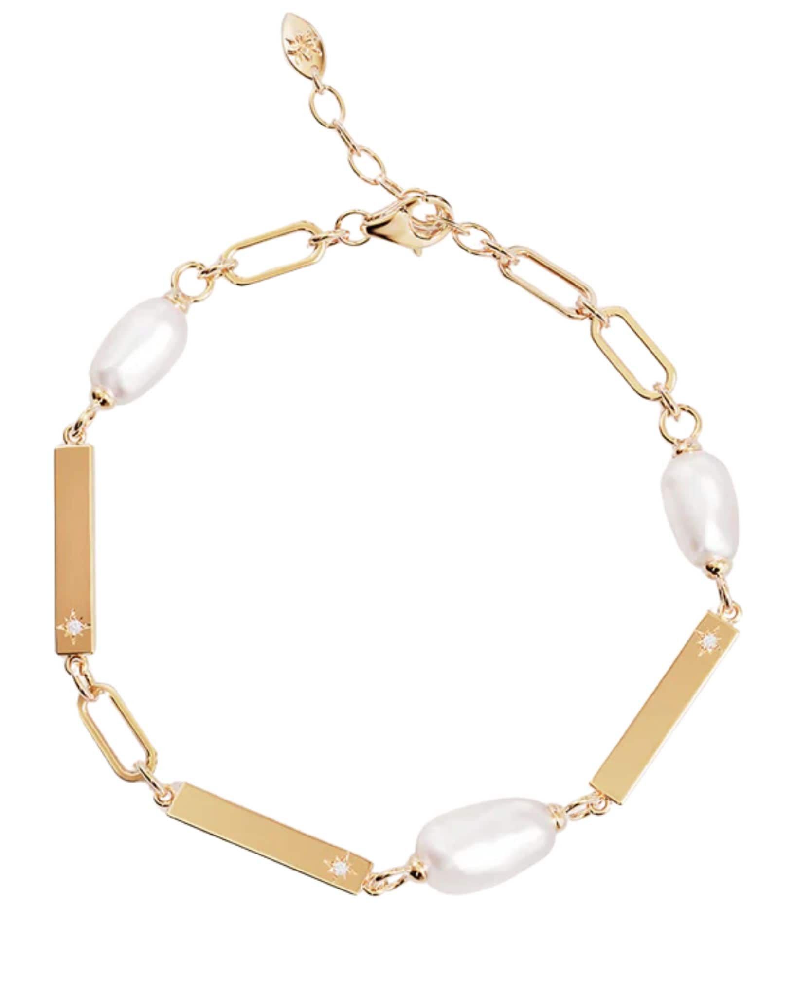 By Charlotte 18k Gold Vermeil - Connected By Love Pearl and Engravable Bar Bracelet
