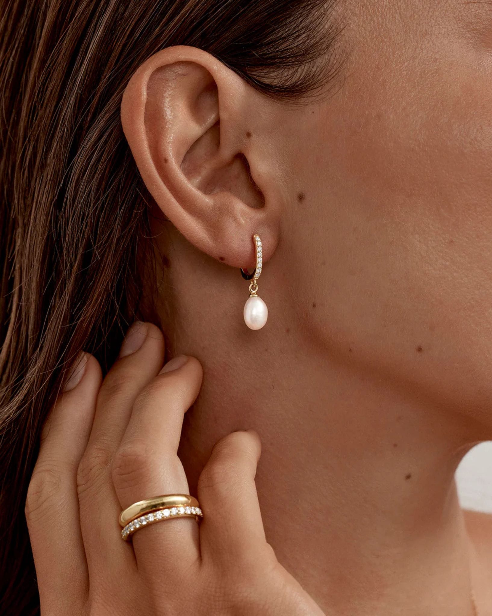 By Charlotte 18k Gold Vermeil - Love With Grace Lab-Grown Diamond Pearl Hoop