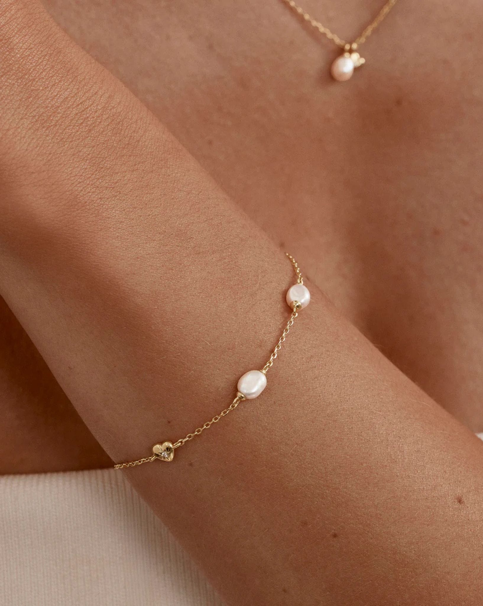 By Charlotte 18k Gold Vermeil - Under The Moonlight Pearl Bracelet