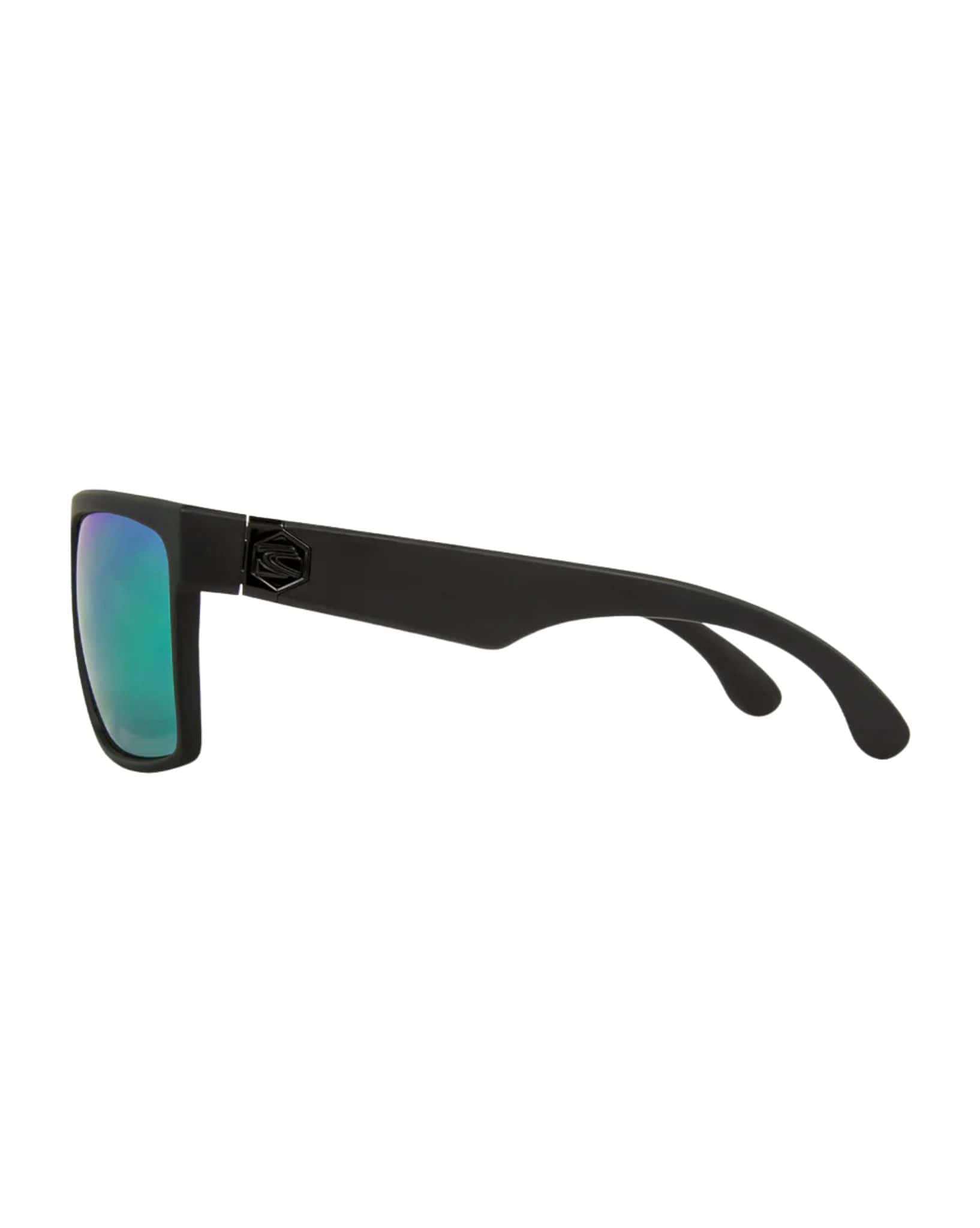Carve Onyx Matt Black - Grey W Green Iridium