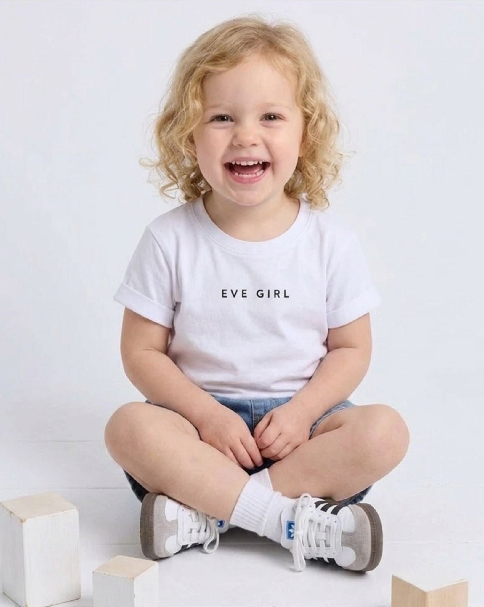 Eve's Girl Eve Girl Washed Tee