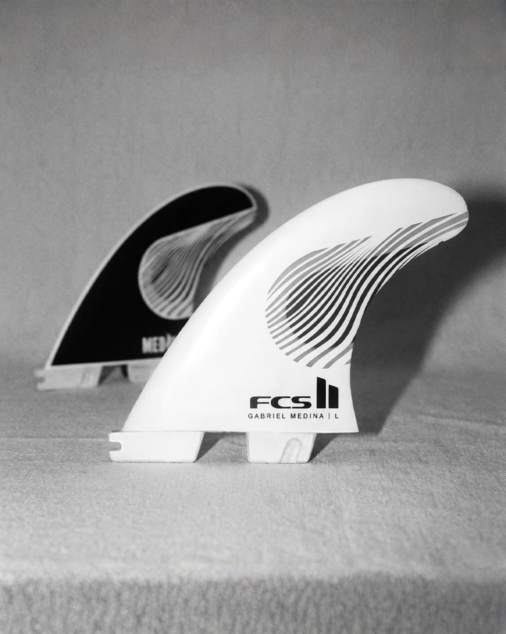 FCS FCS II Gabriel Medina PC Tri Fins Black/White
