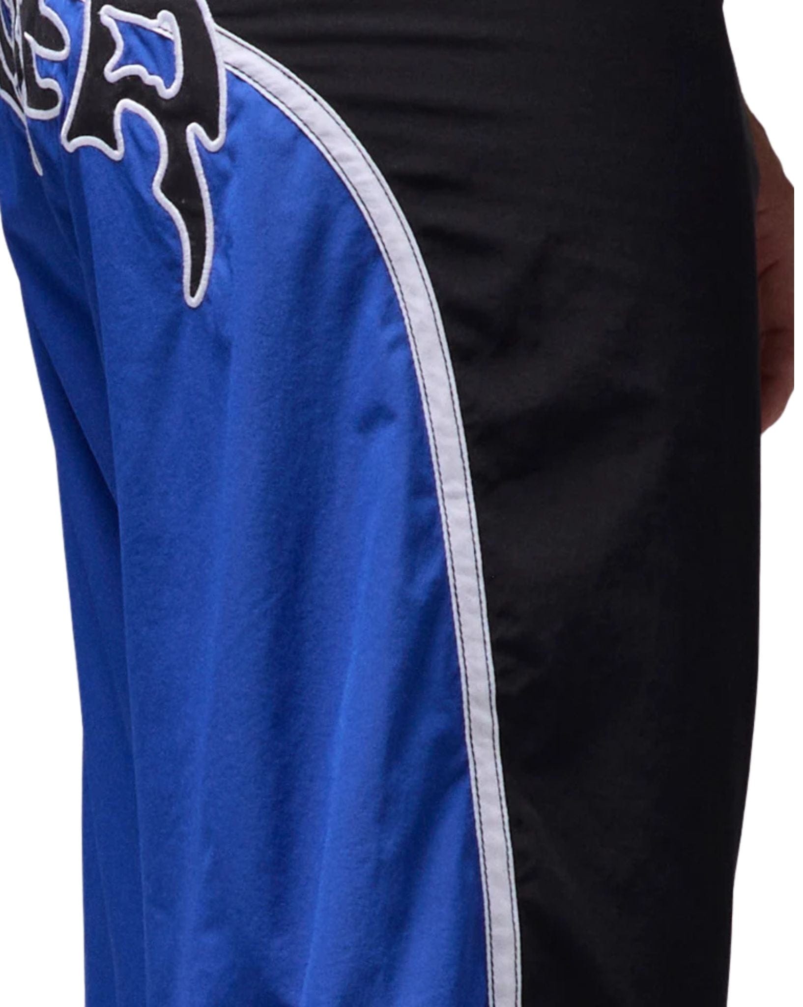 Former Proscription 21" Trunk