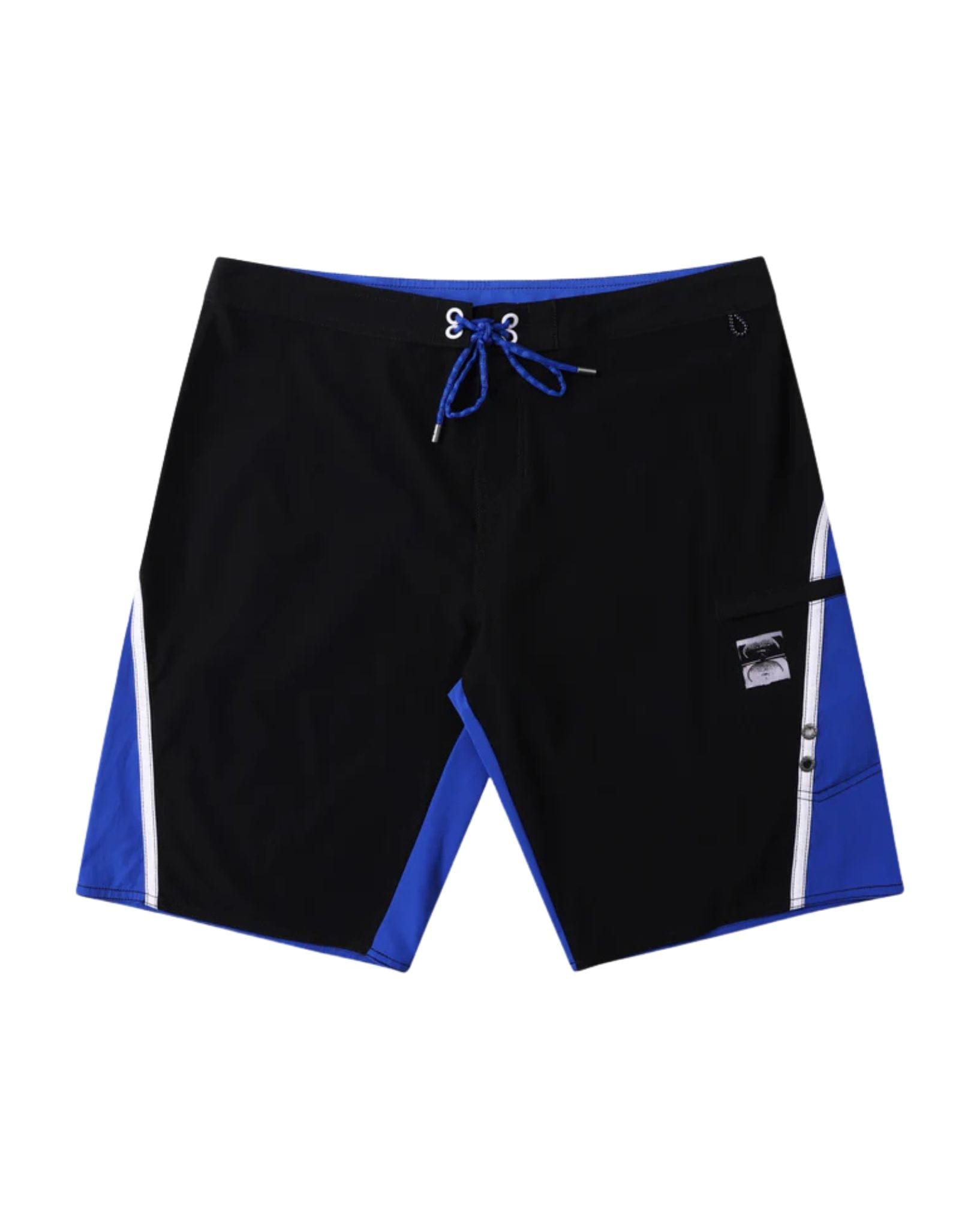 Former Proscription 21" Trunk