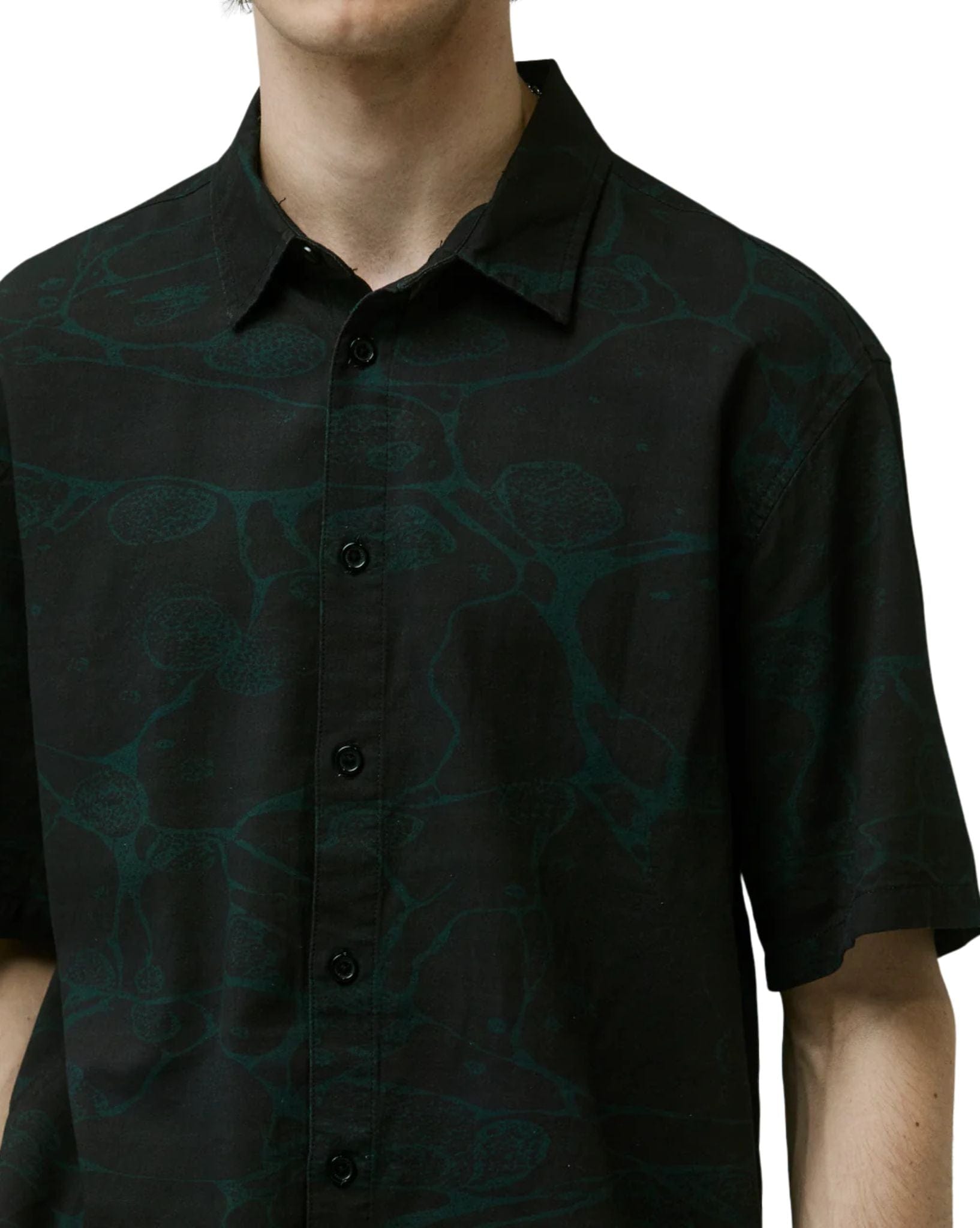 Former Vivian Global Mind Ss Shirt